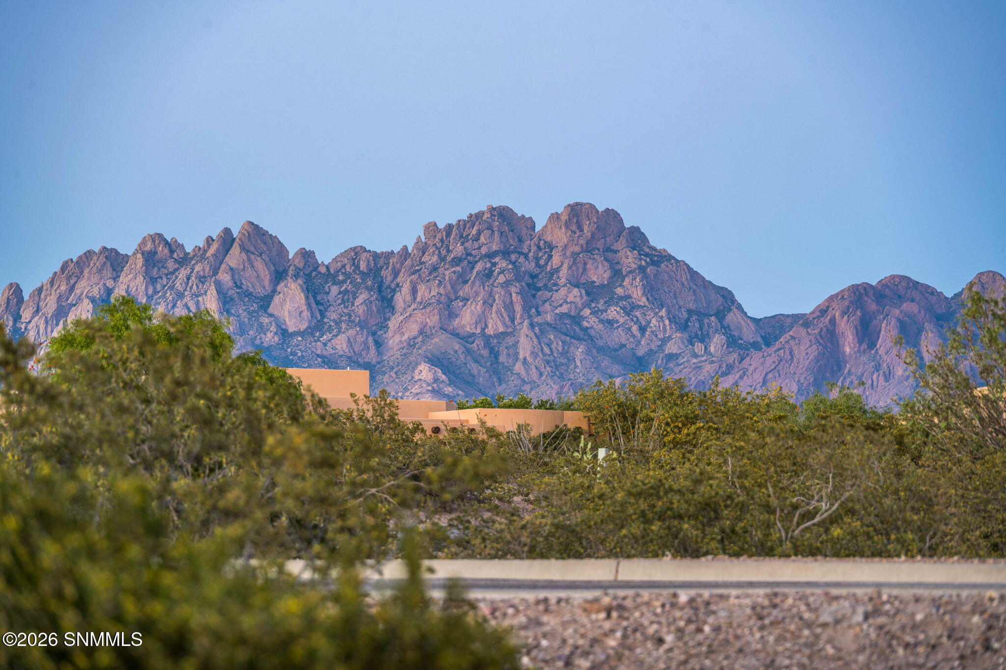 69-web-or-mls-Snappin Homes (Superstitio