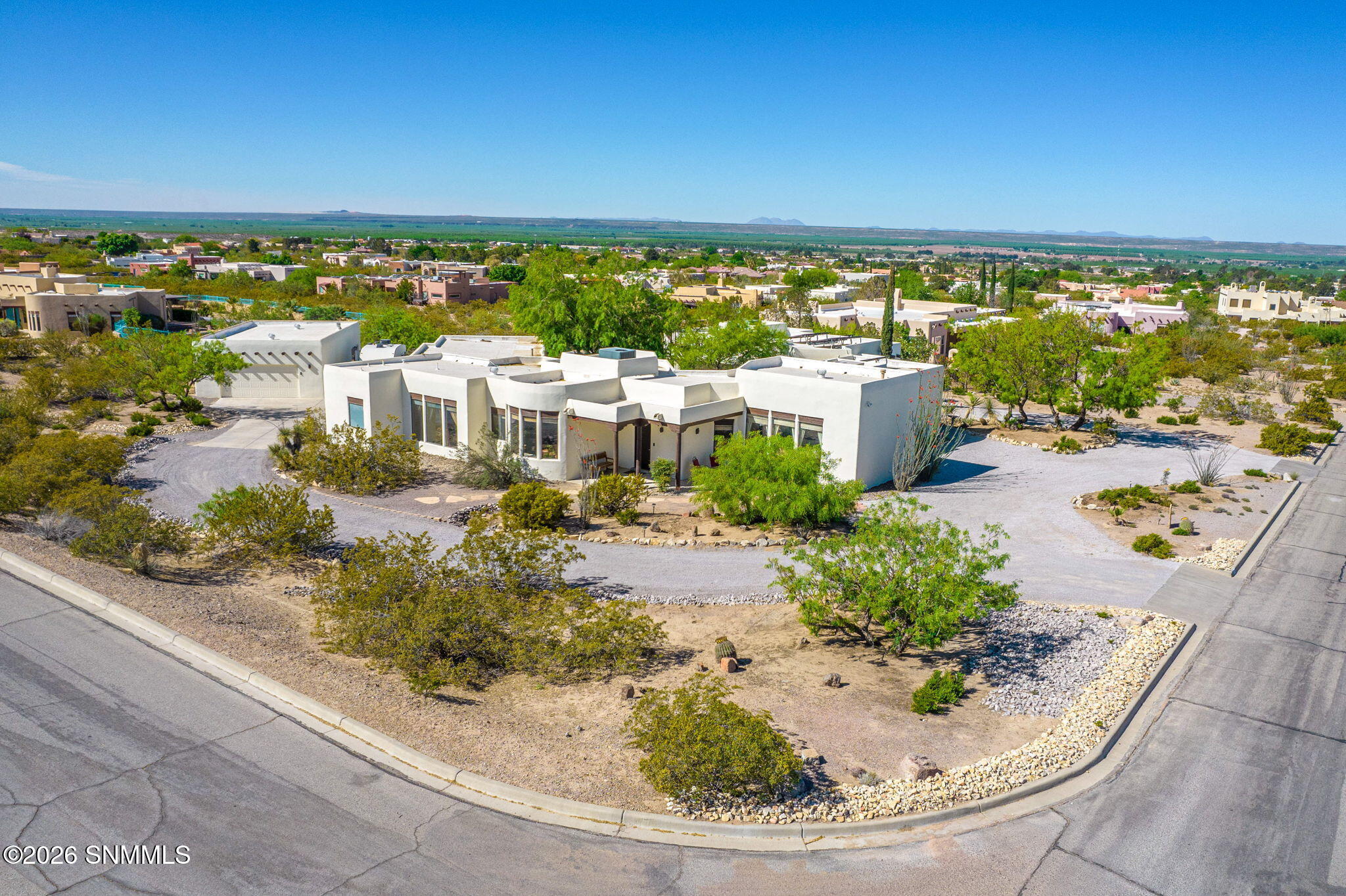 71-web-or-mls-Snappin Homes (Superstitio