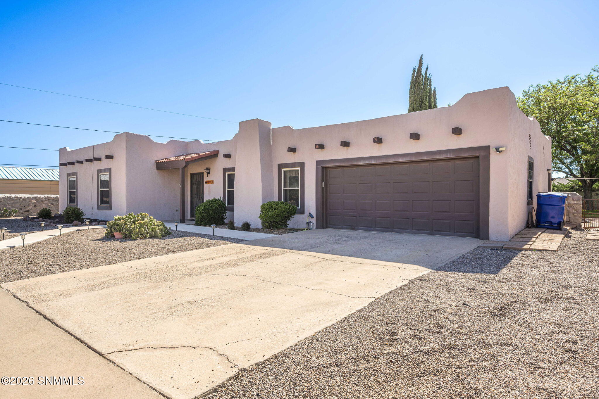 3-web-or-mls-Snappin Homes (LasTunas1844