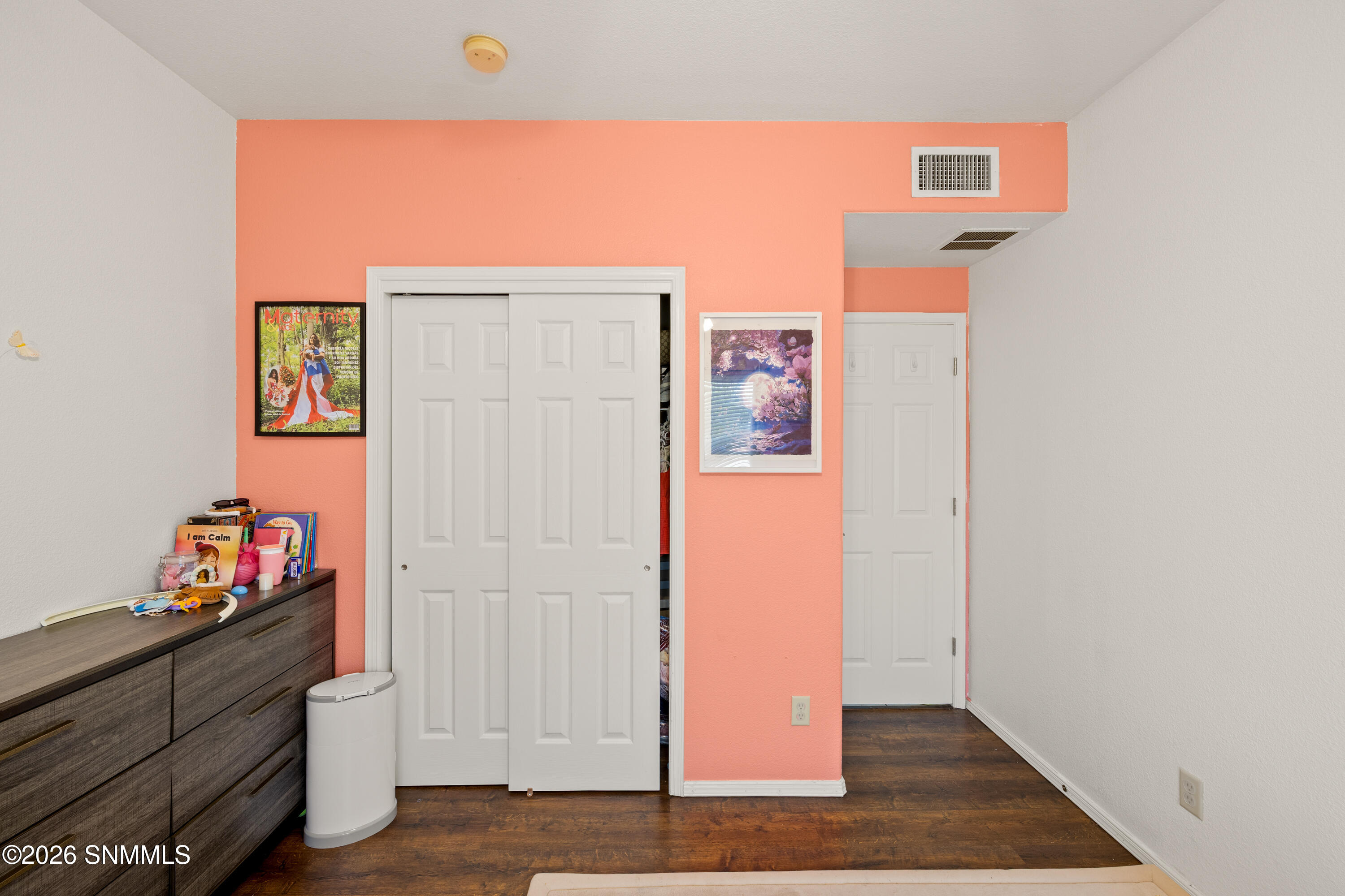 3823-Imperial-MLS-Camera-Guy-15