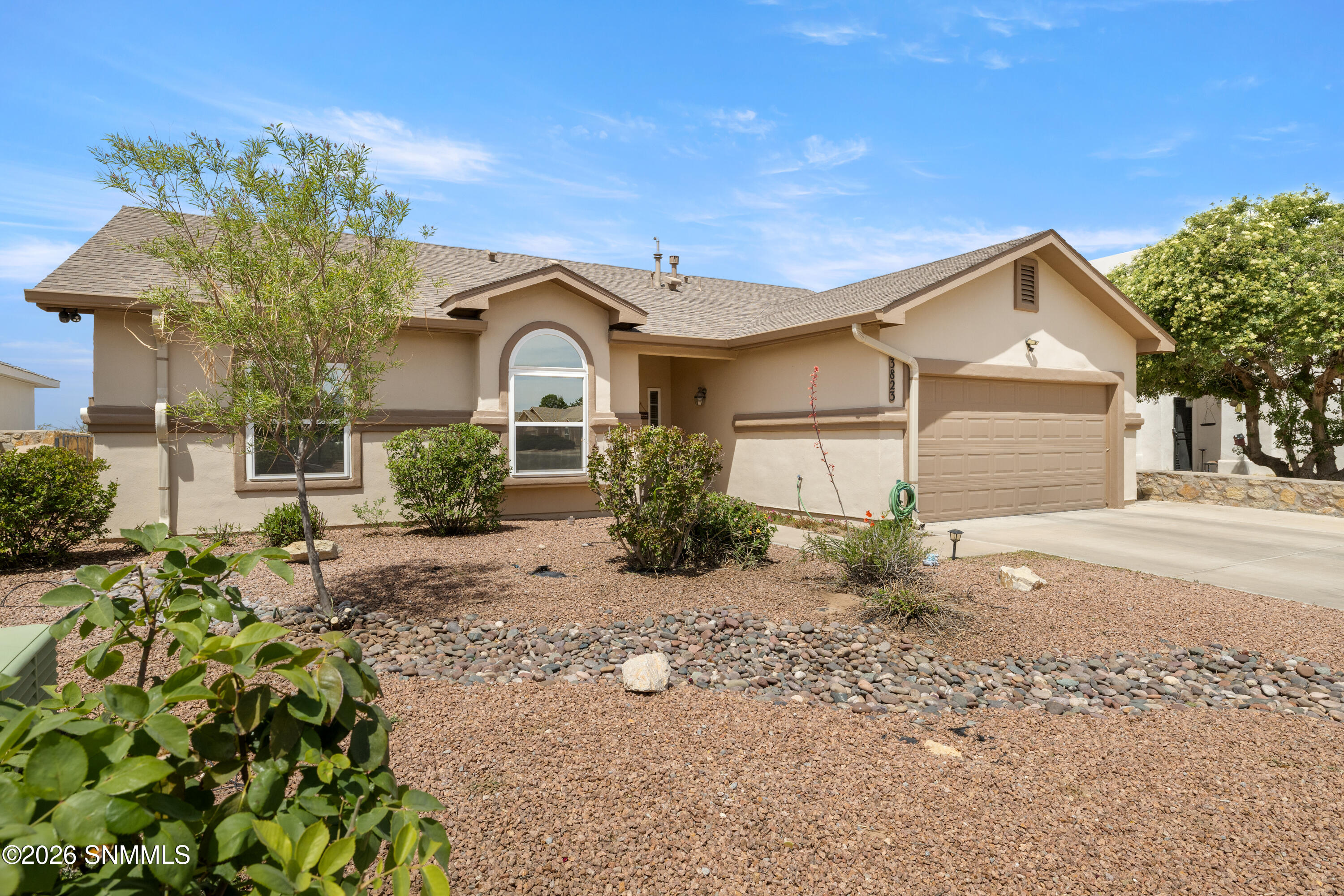 3823-Imperial-MLS-Camera-Guy-3