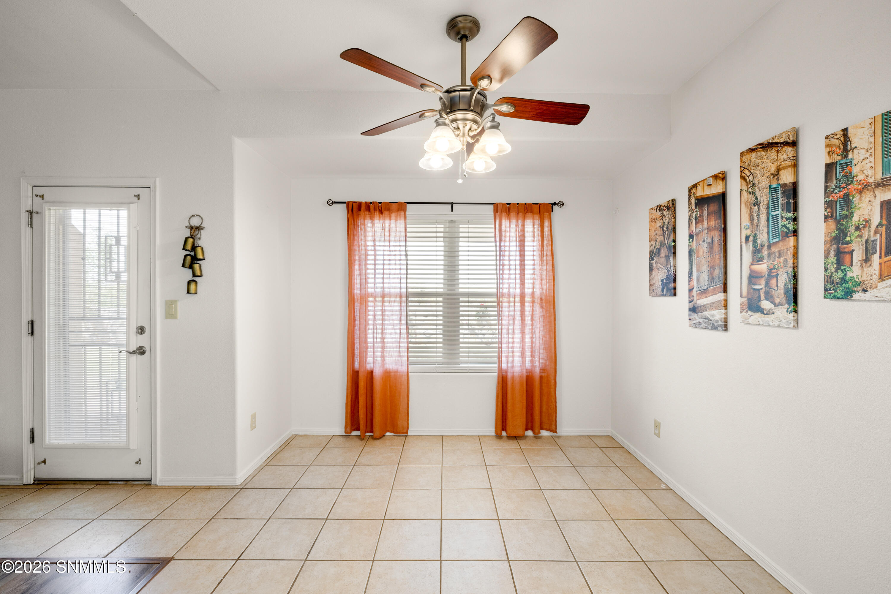 3823-Imperial-MLS-Camera-Guy-20