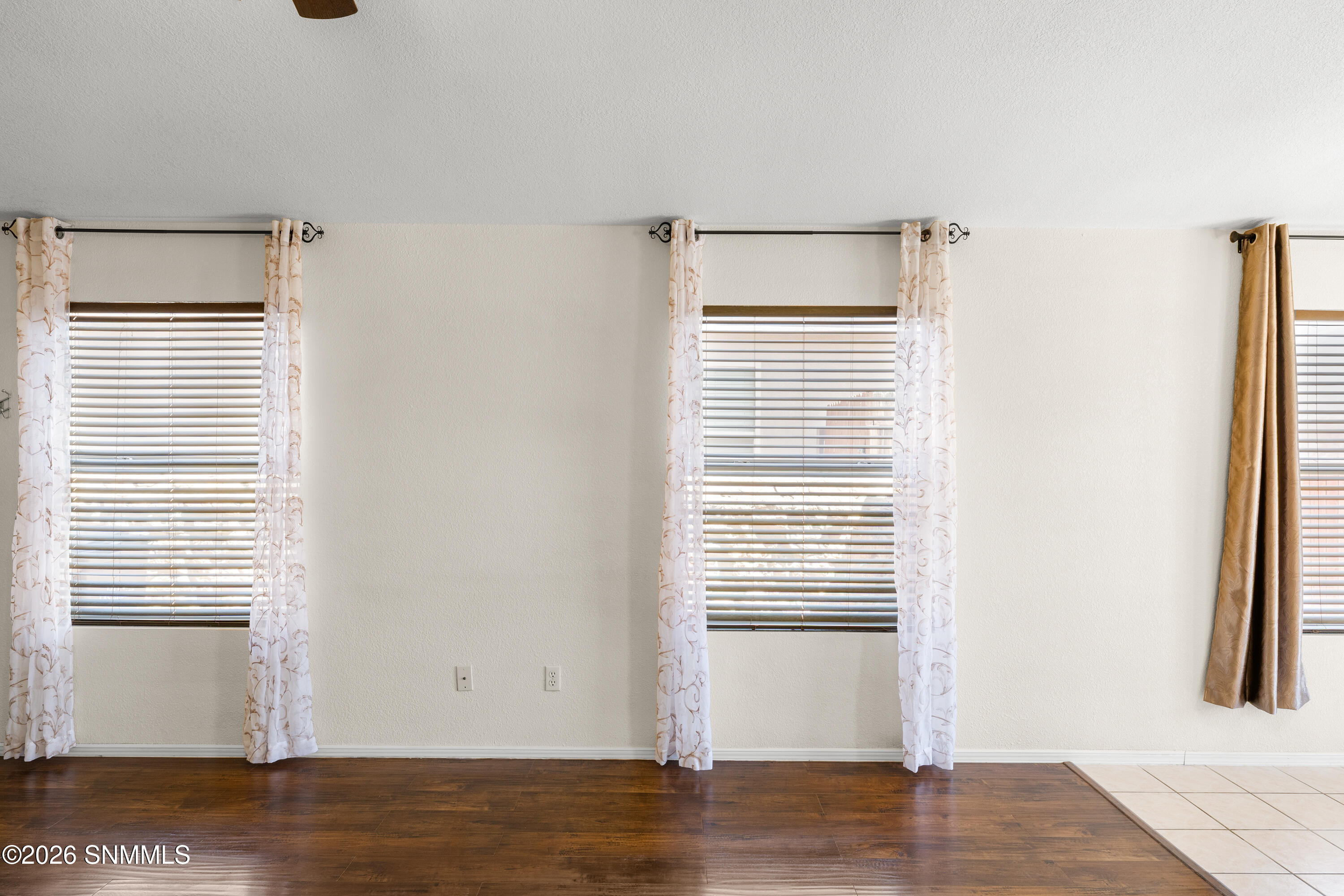 3731-Stoneway-MLS-Camera-Guy-8