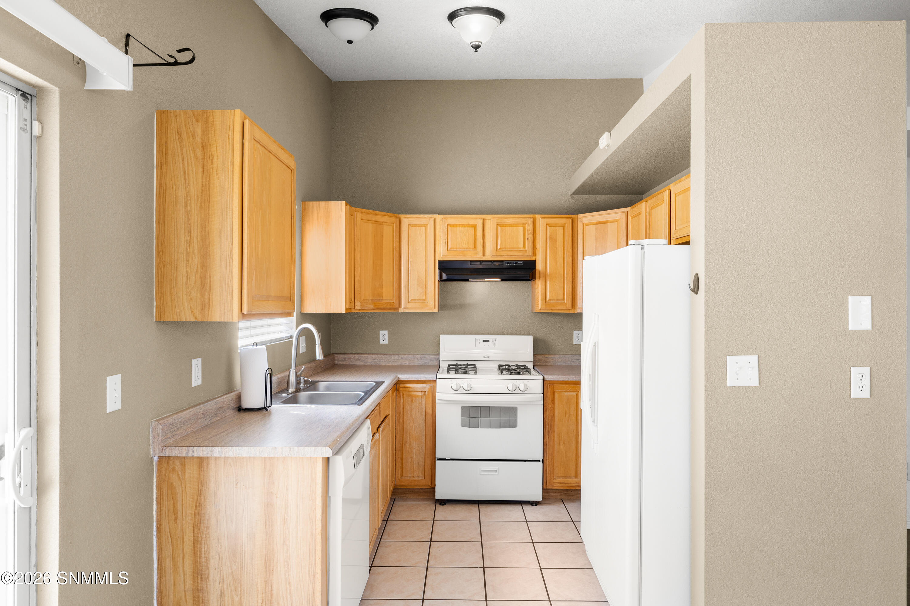 3731-Stoneway-MLS-Camera-Guy-9