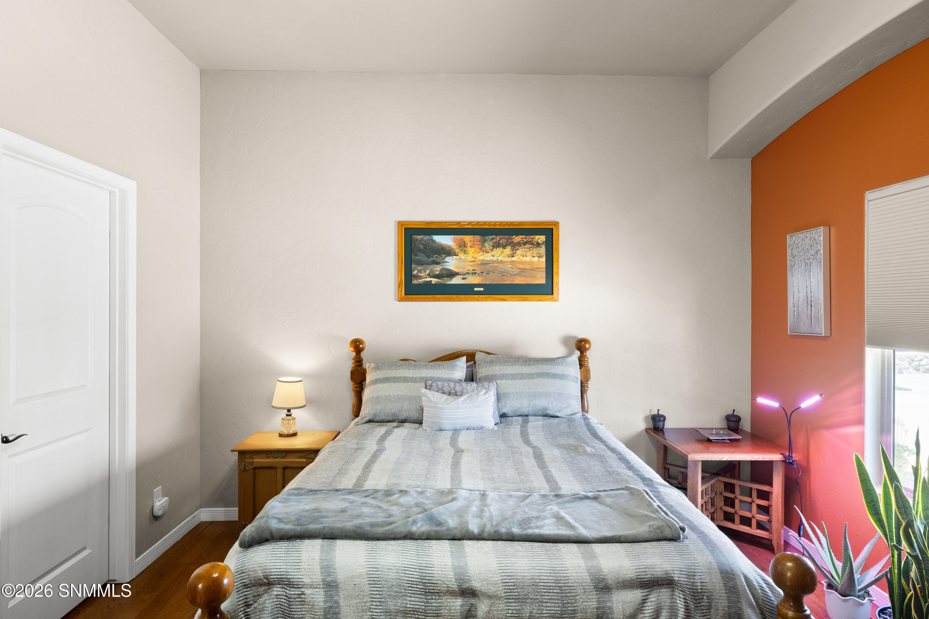 1150-Old West-MLS-Camera-Guy-15