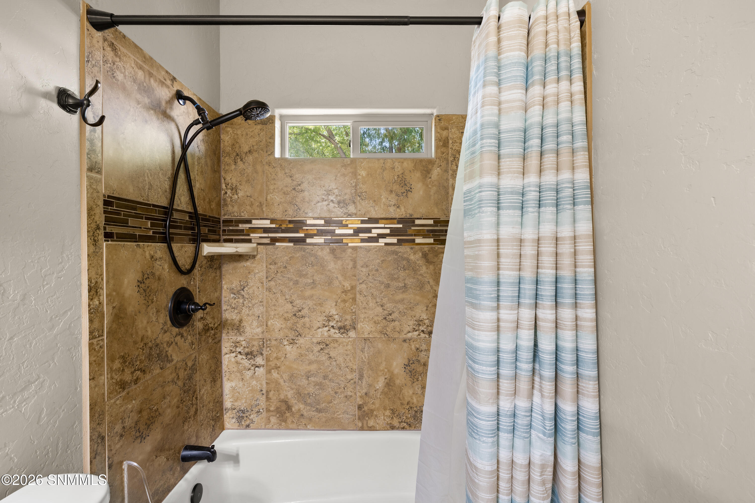 1150-Old West-MLS-Camera-Guy-23