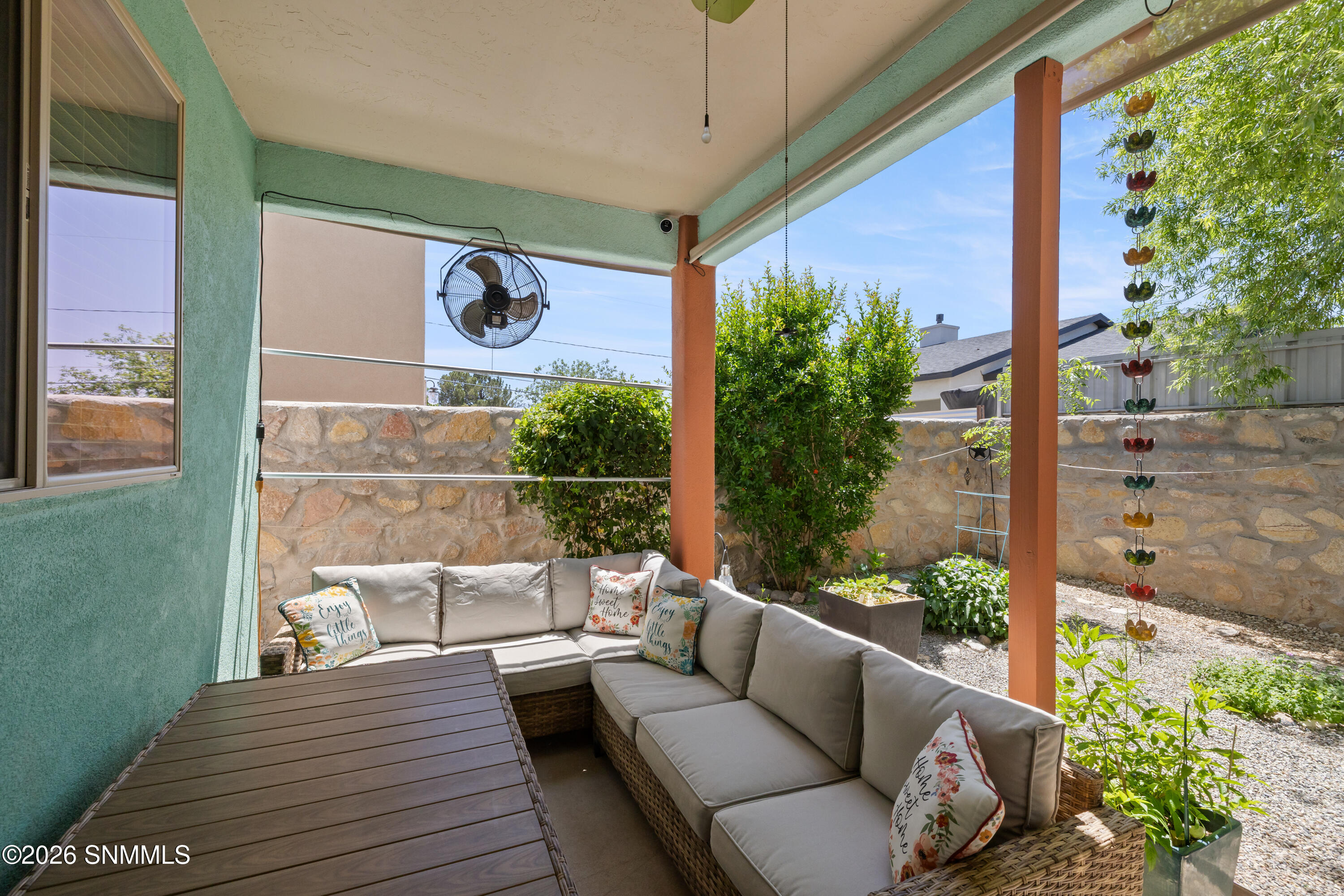 1150-Old West-MLS-Camera-Guy-29