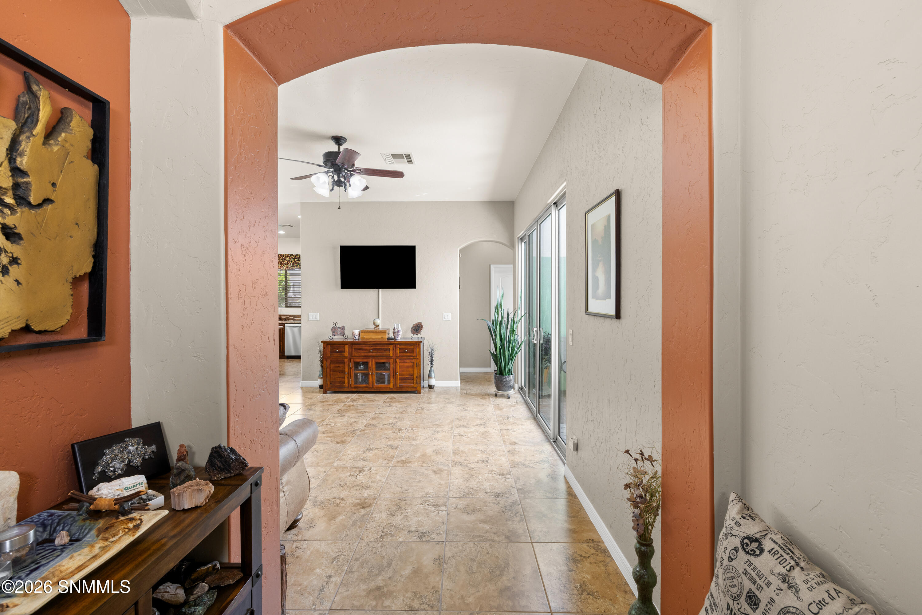 1150-Old West-MLS-Camera-Guy-4