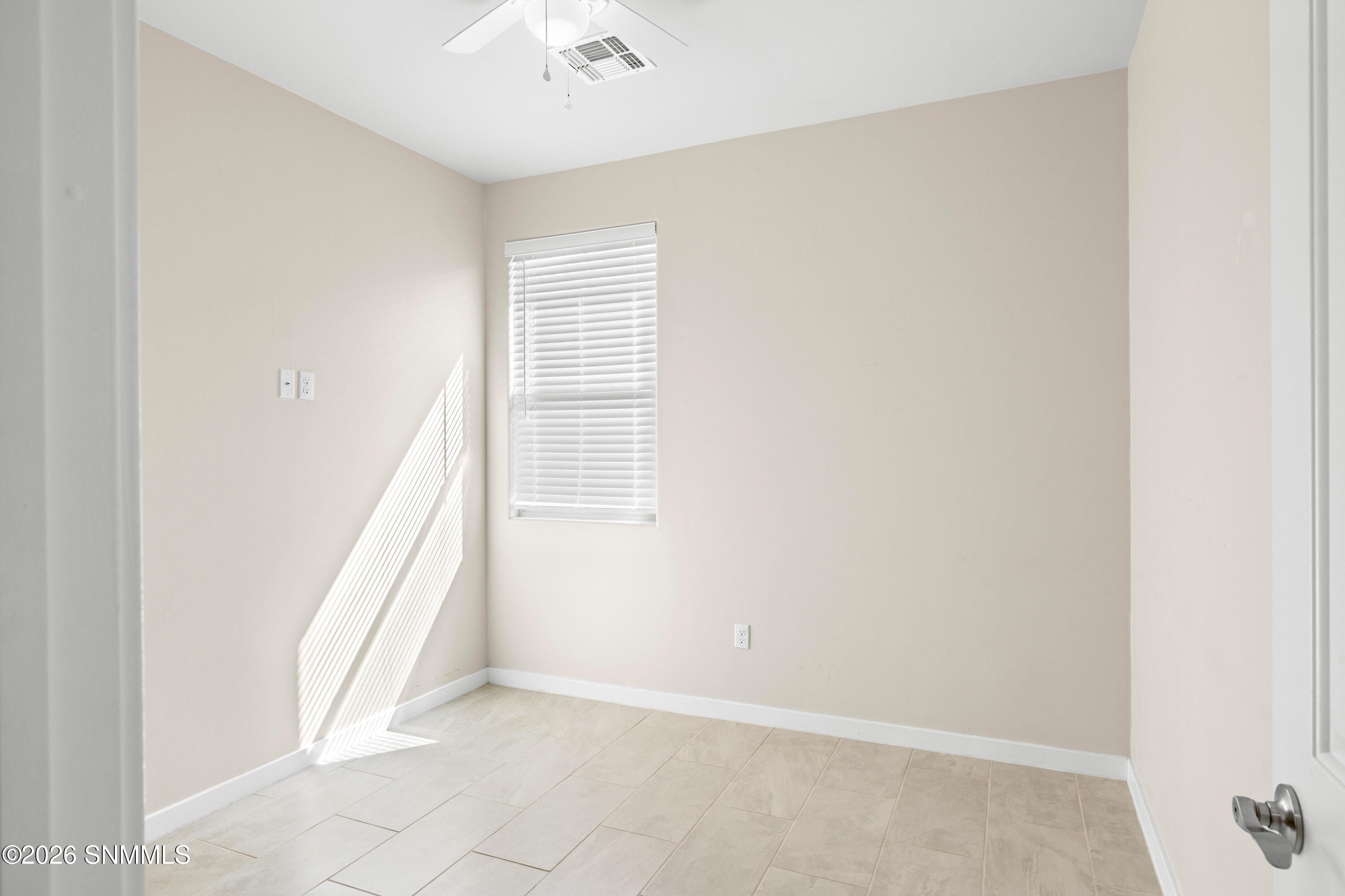 2840-Aragon-MLS-Camera-Guy-6