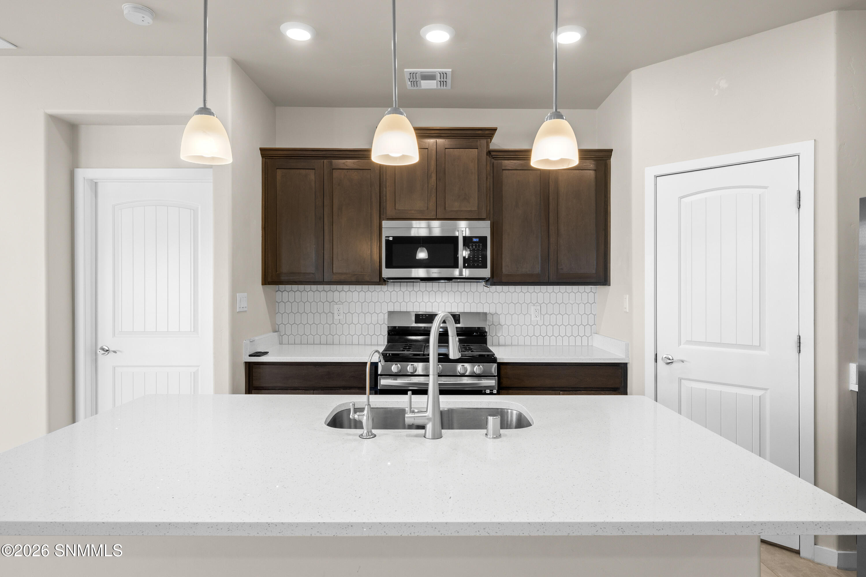 2840-Aragon-MLS-Camera-Guy-14