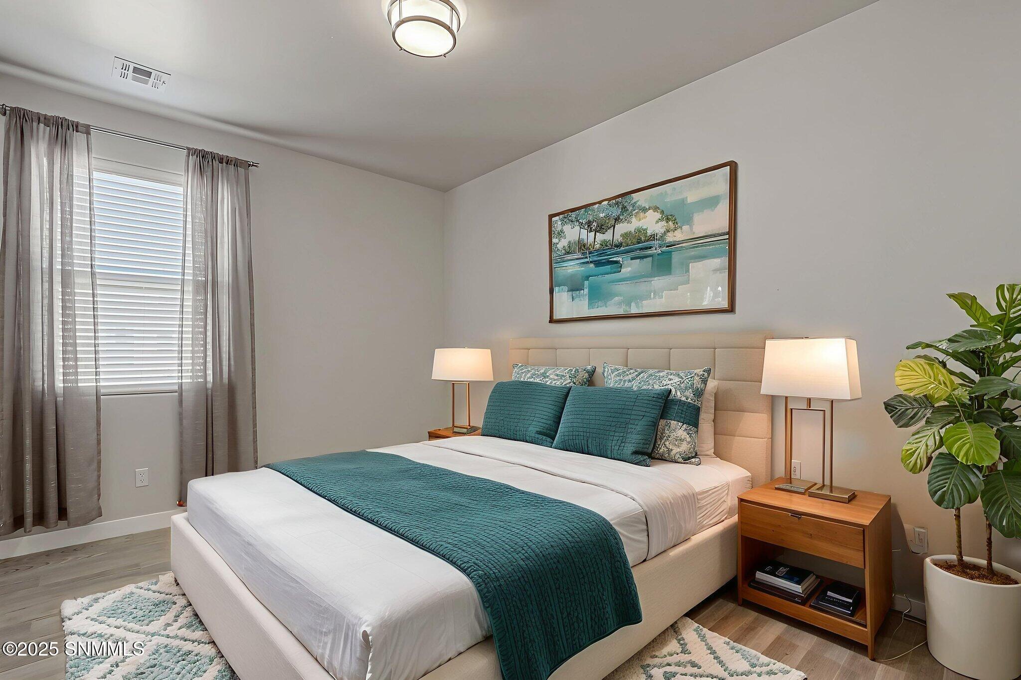 42-web-or-mls-IMG_5919 virtually staged