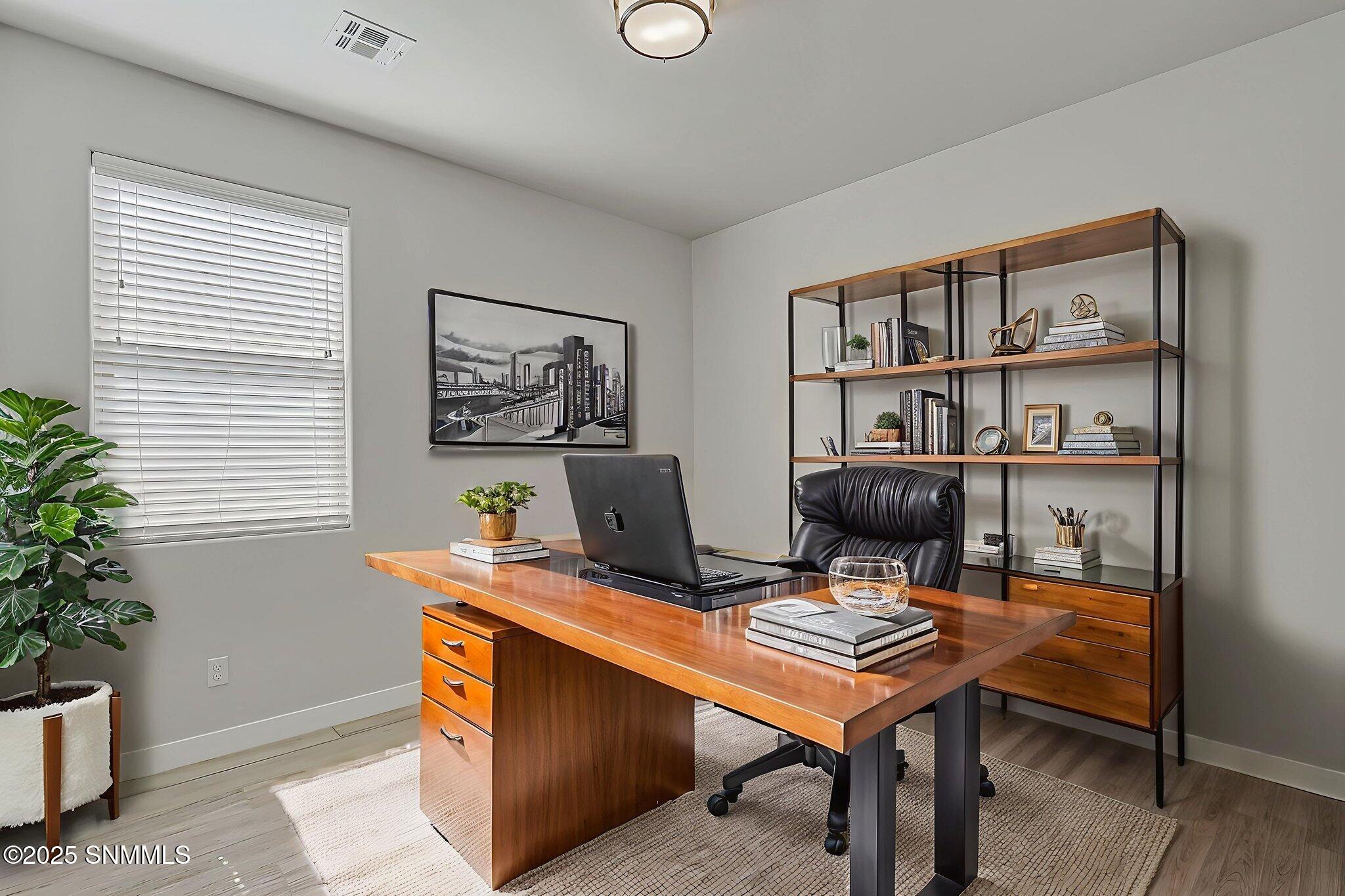 65-web-or-mls-IMG_6059 virtually staged