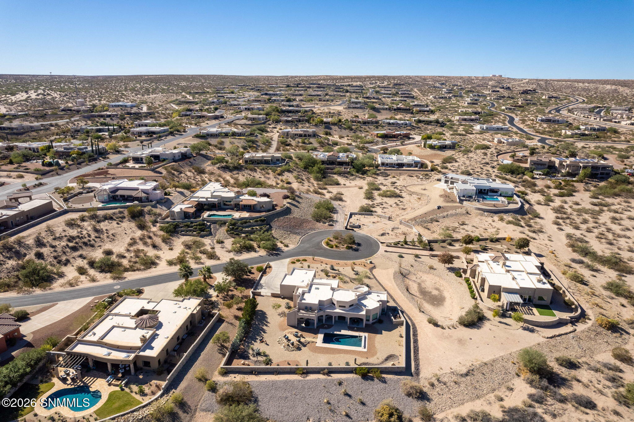 9-web-or-mls-Titania 1232-9