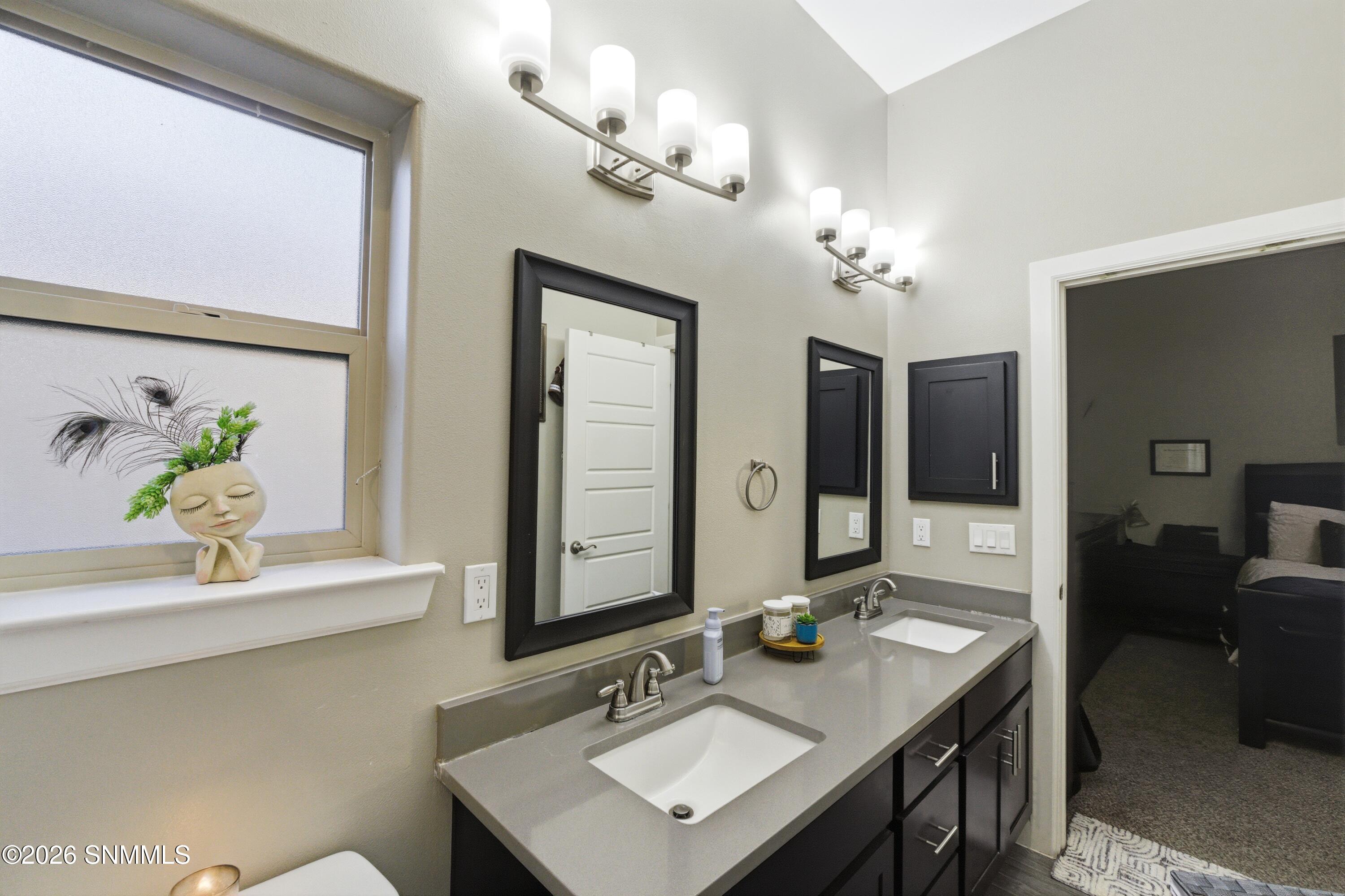 Cactus_Keys_Group_032