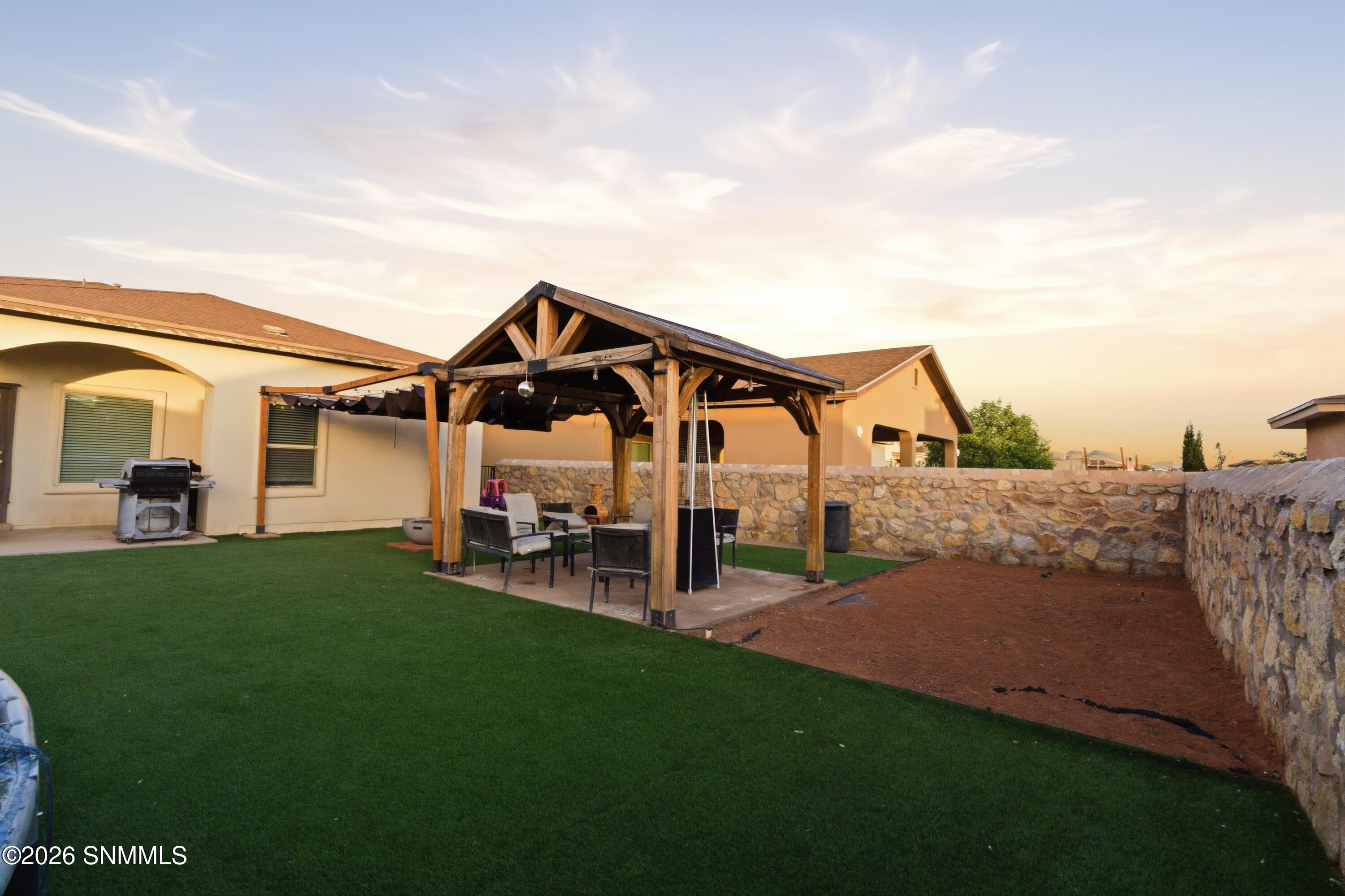 Cactus_Keys_Group_034