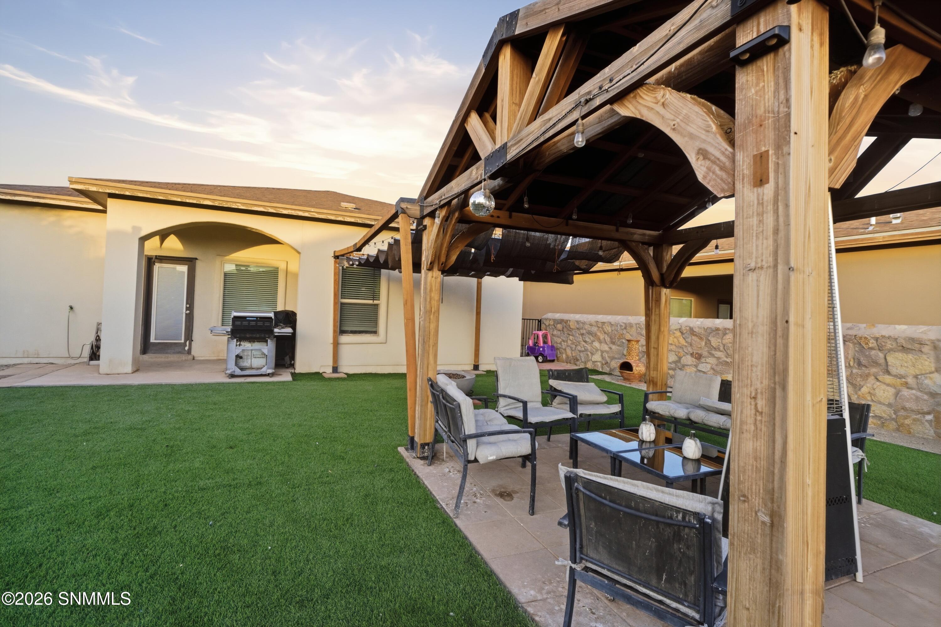 Cactus_Keys_Group_036