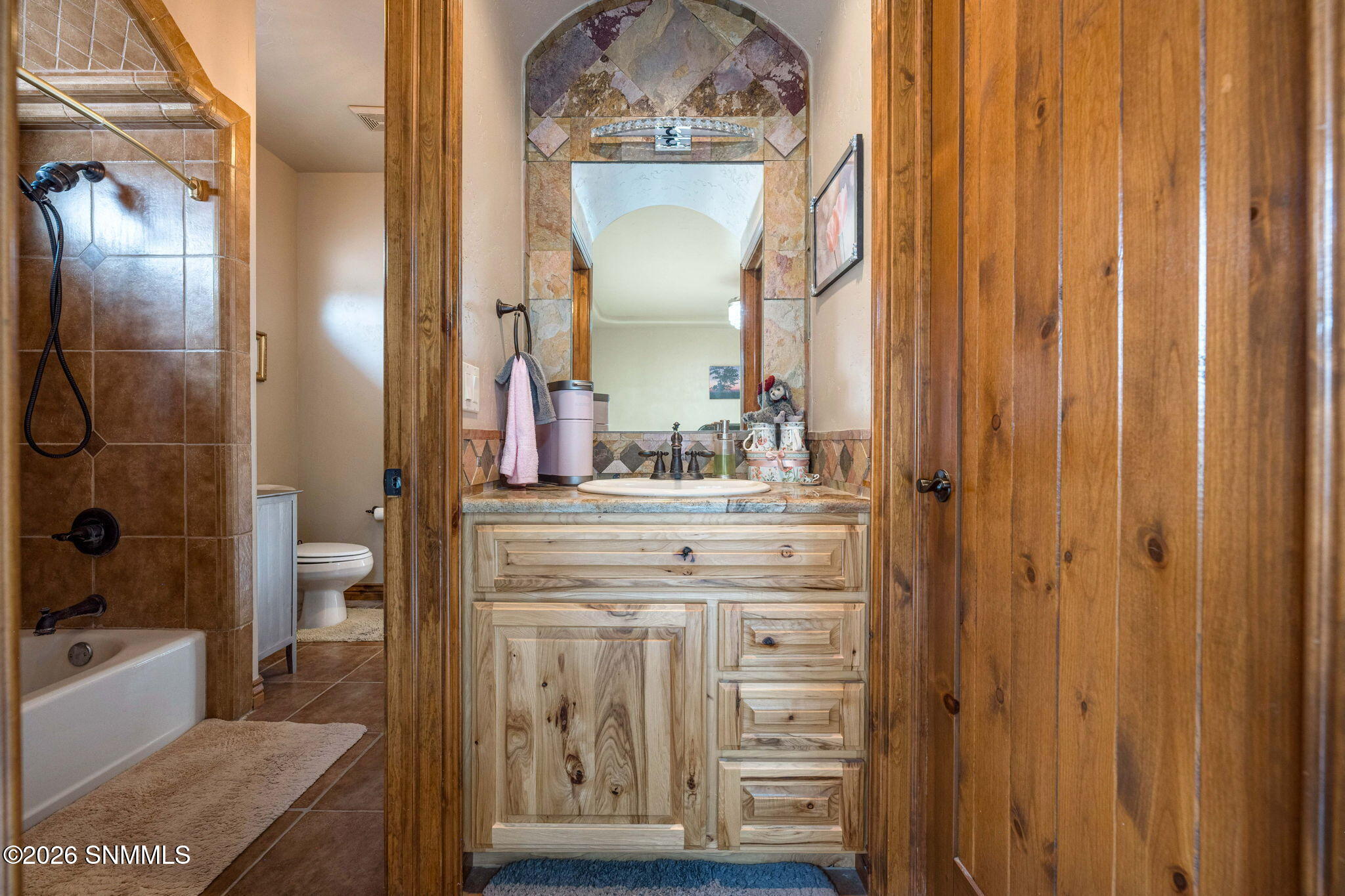 41-web-or-mls-Snappin Homes (SandyBeach5