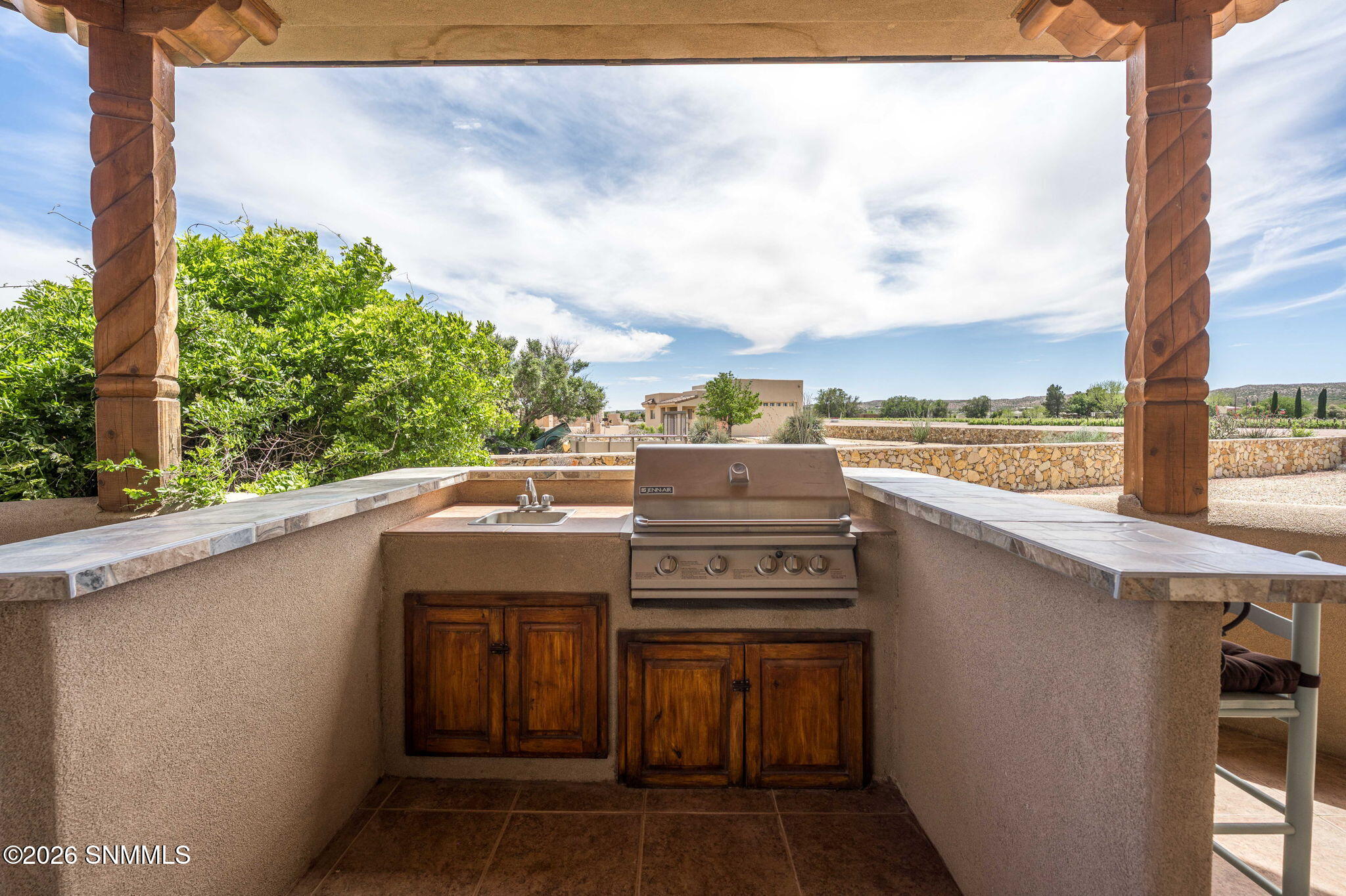 46-web-or-mls-Snappin Homes (SandyBeach5