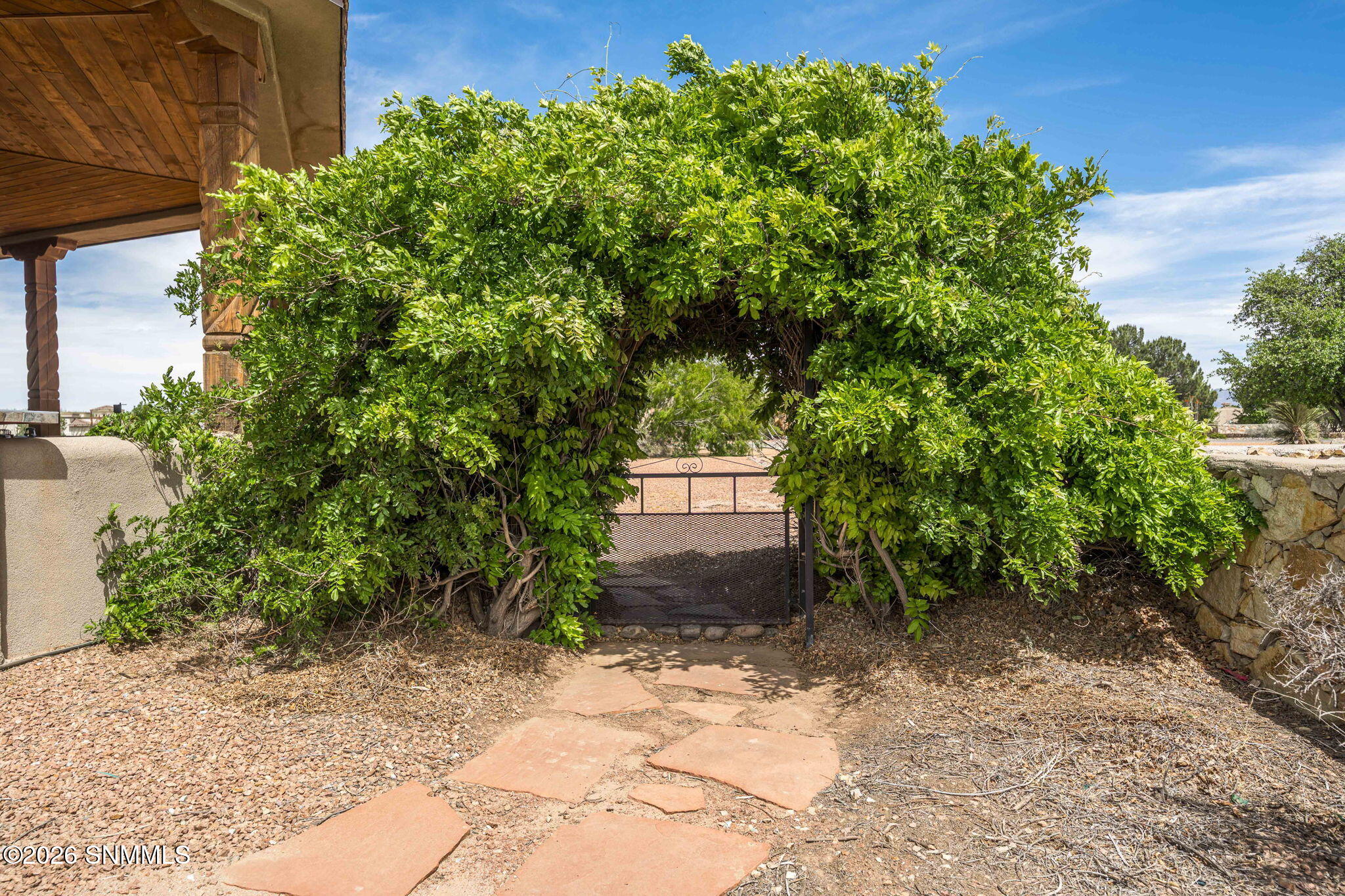 53-web-or-mls-Snappin Homes (SandyBeach5