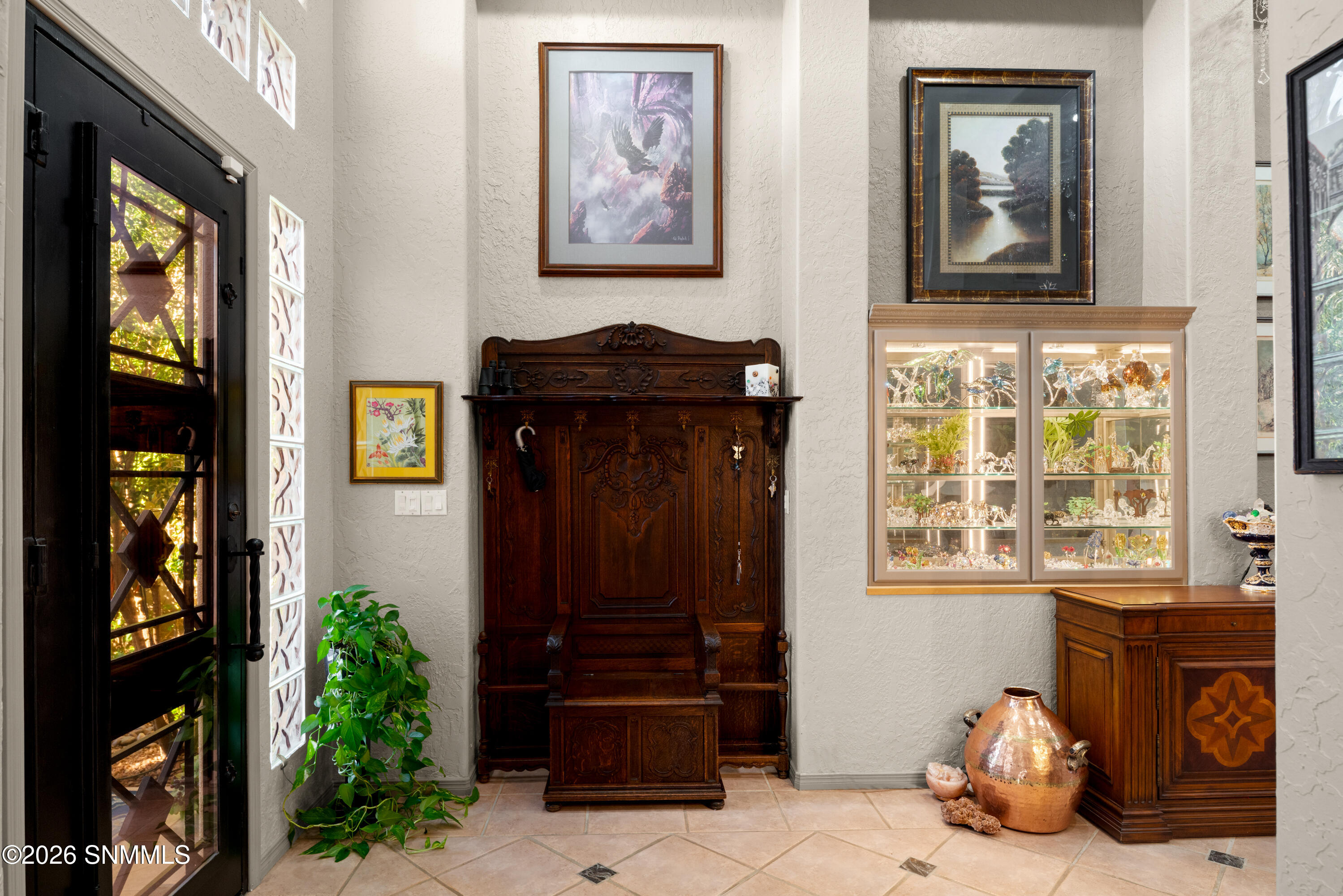 1606-Via-Diamante-MLS-Camera-Guy-11