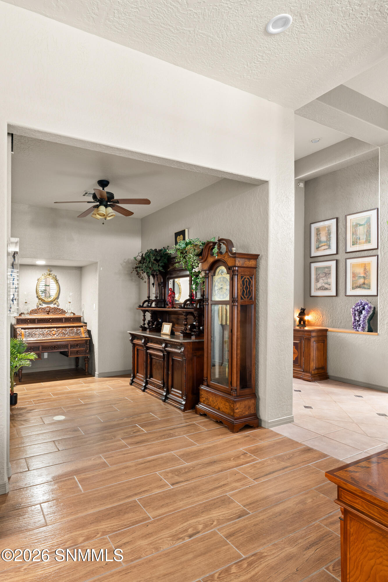 1606-Via-Diamante-MLS-Camera-Guy-13