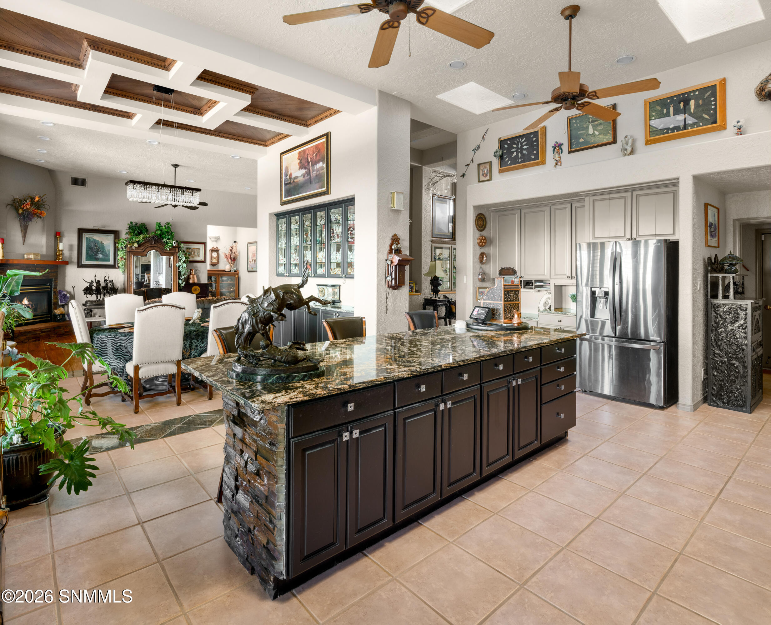 1606-Via-Diamante-MLS-Camera-Guy-20