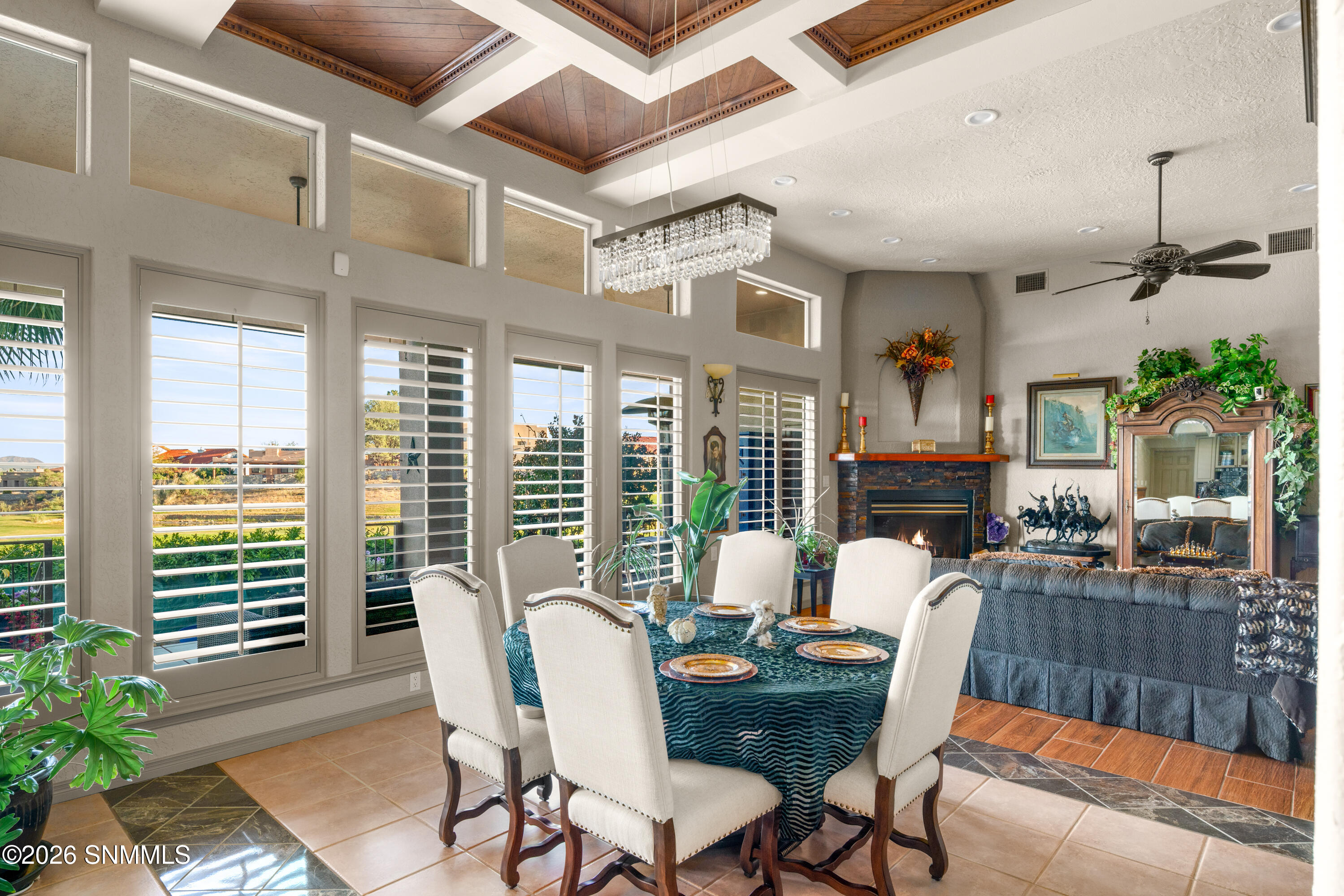 1606-Via-Diamante-MLS-Camera-Guy-21