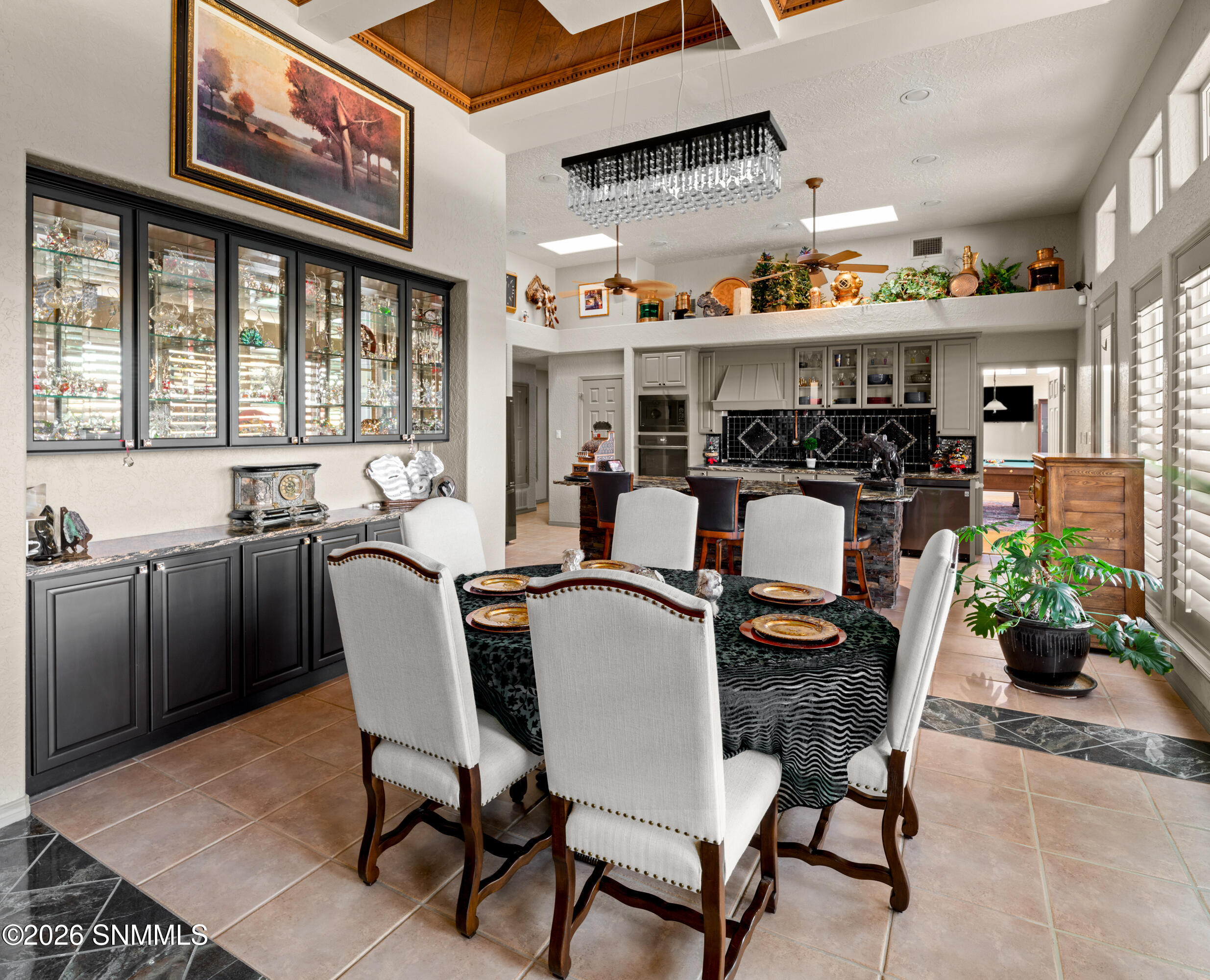 1606-Via-Diamante-MLS-Camera-Guy-23