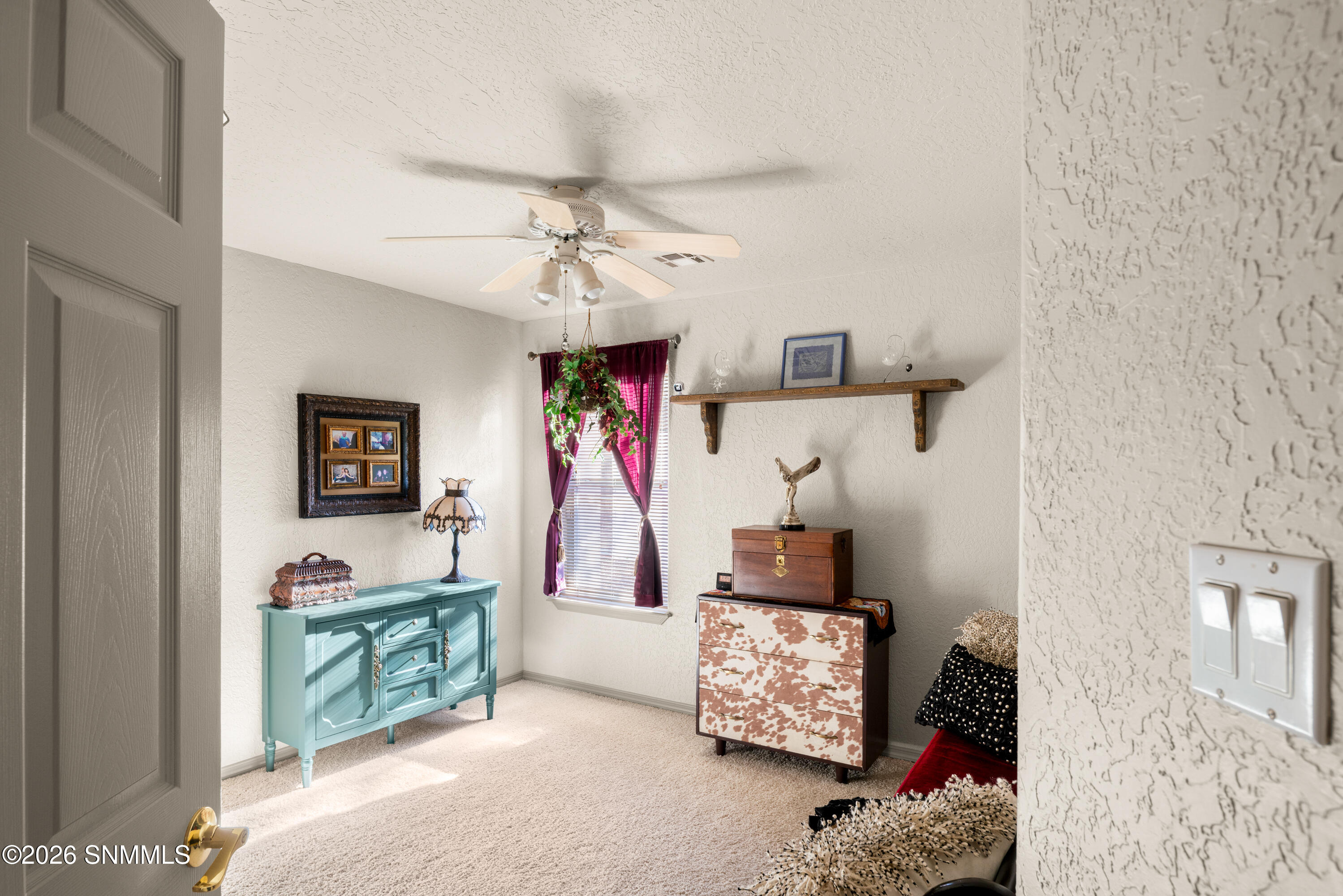 1606-Via-Diamante-MLS-Camera-Guy-42