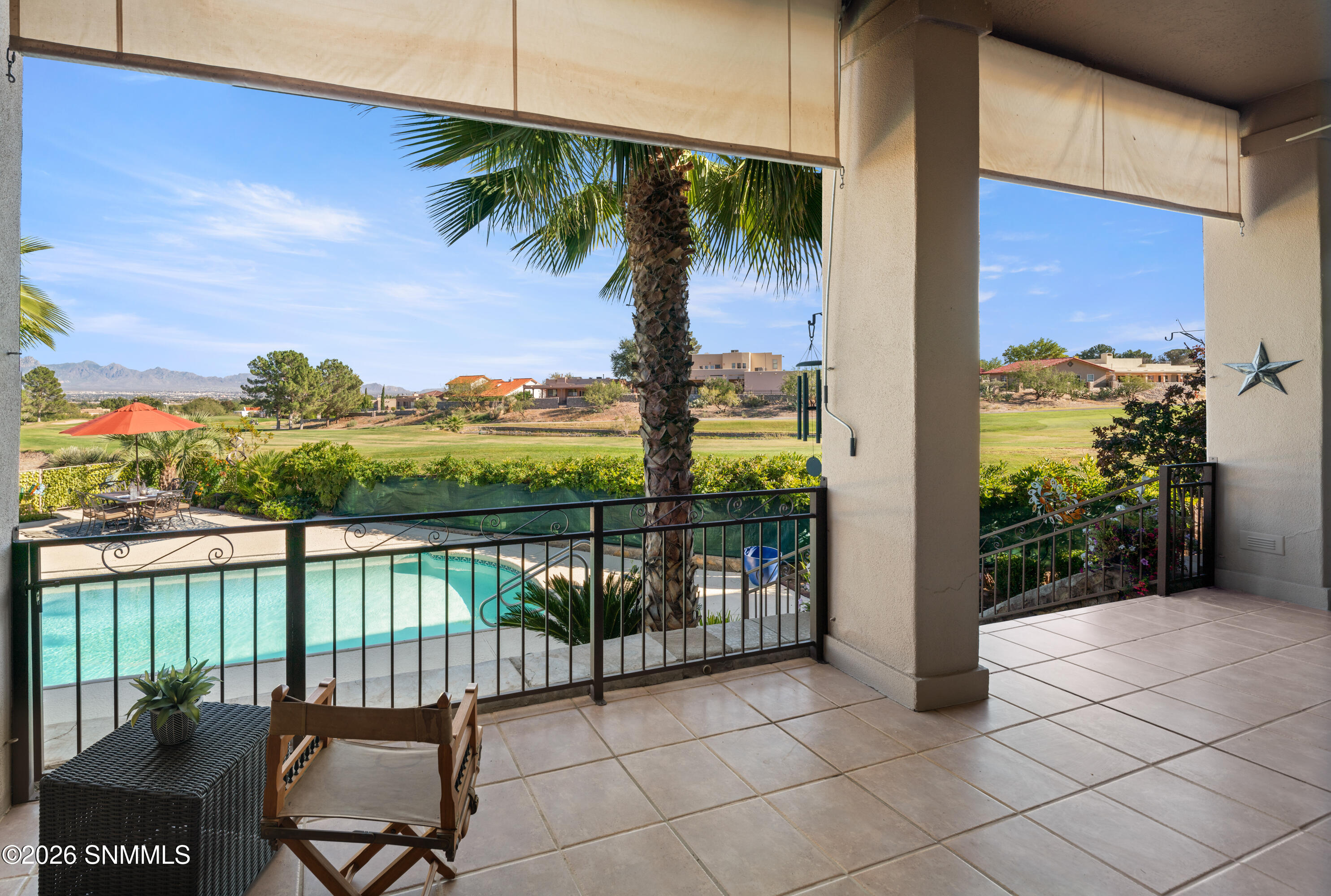 1606-Via-Diamante-MLS-Camera-Guy-64