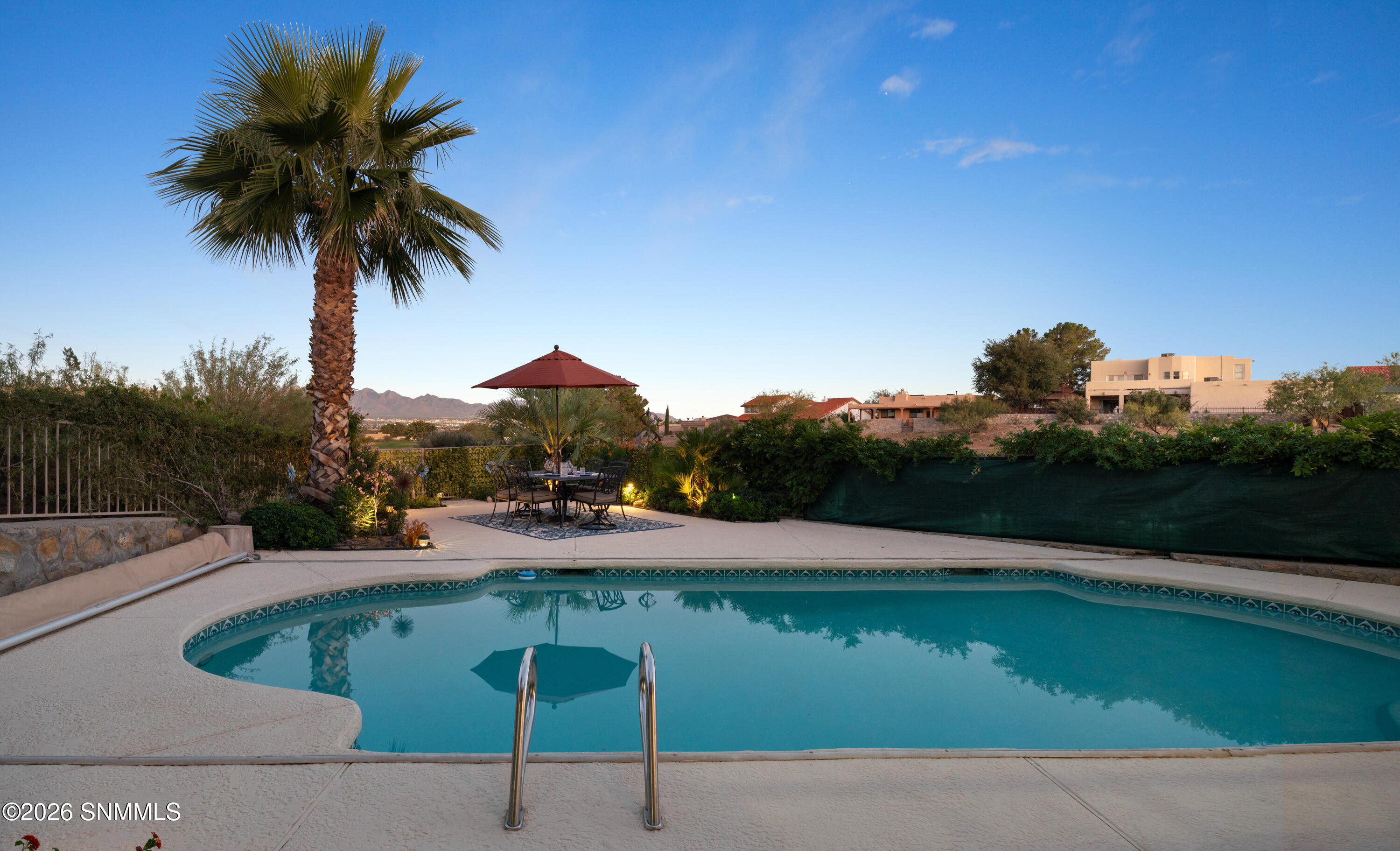 1606-Via-Diamante-MLS-Camera-Guy-49