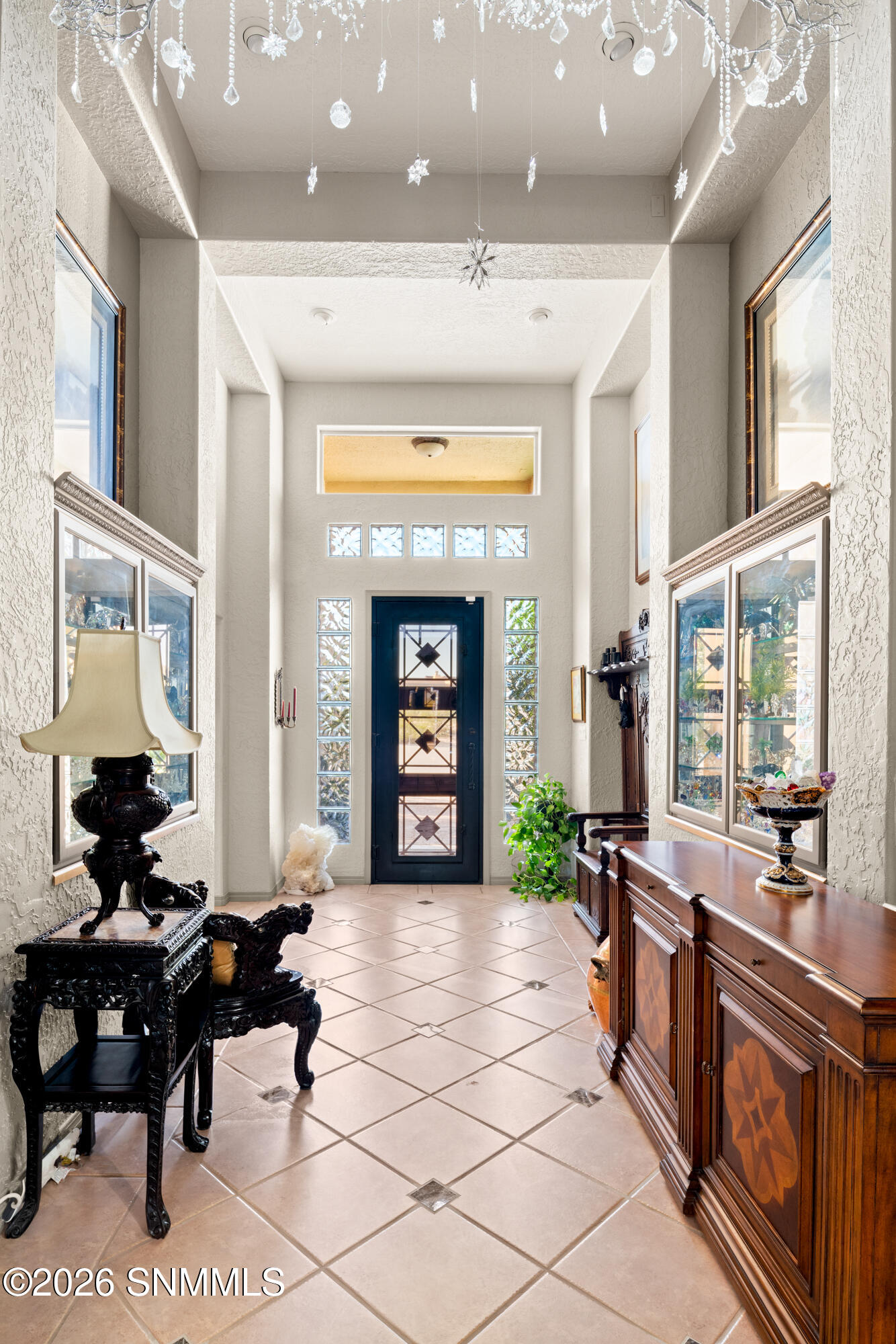 1606-Via-Diamante-MLS-Camera-Guy-9