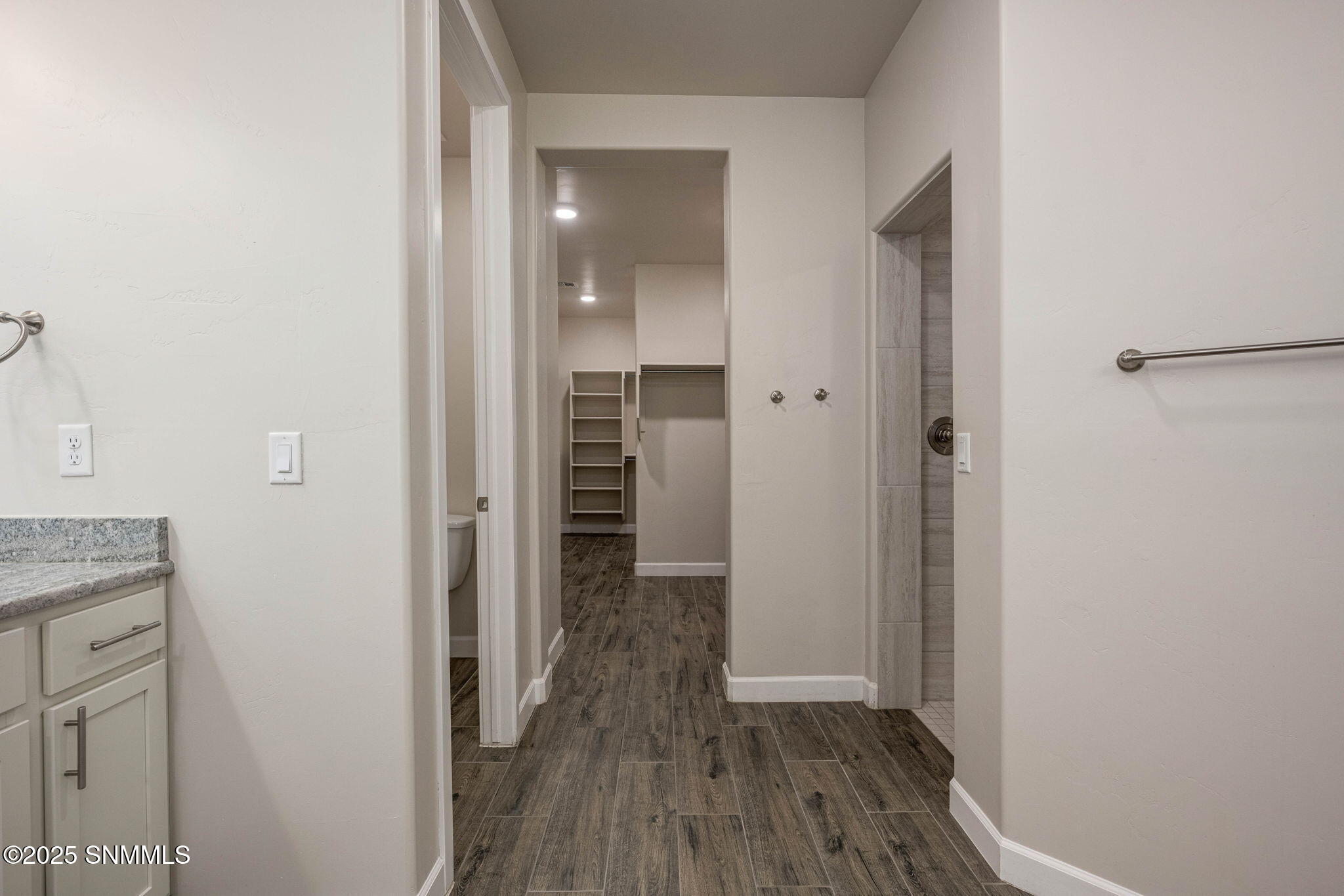 26-web-or-mls-Snappin Homes (Talon3761)-