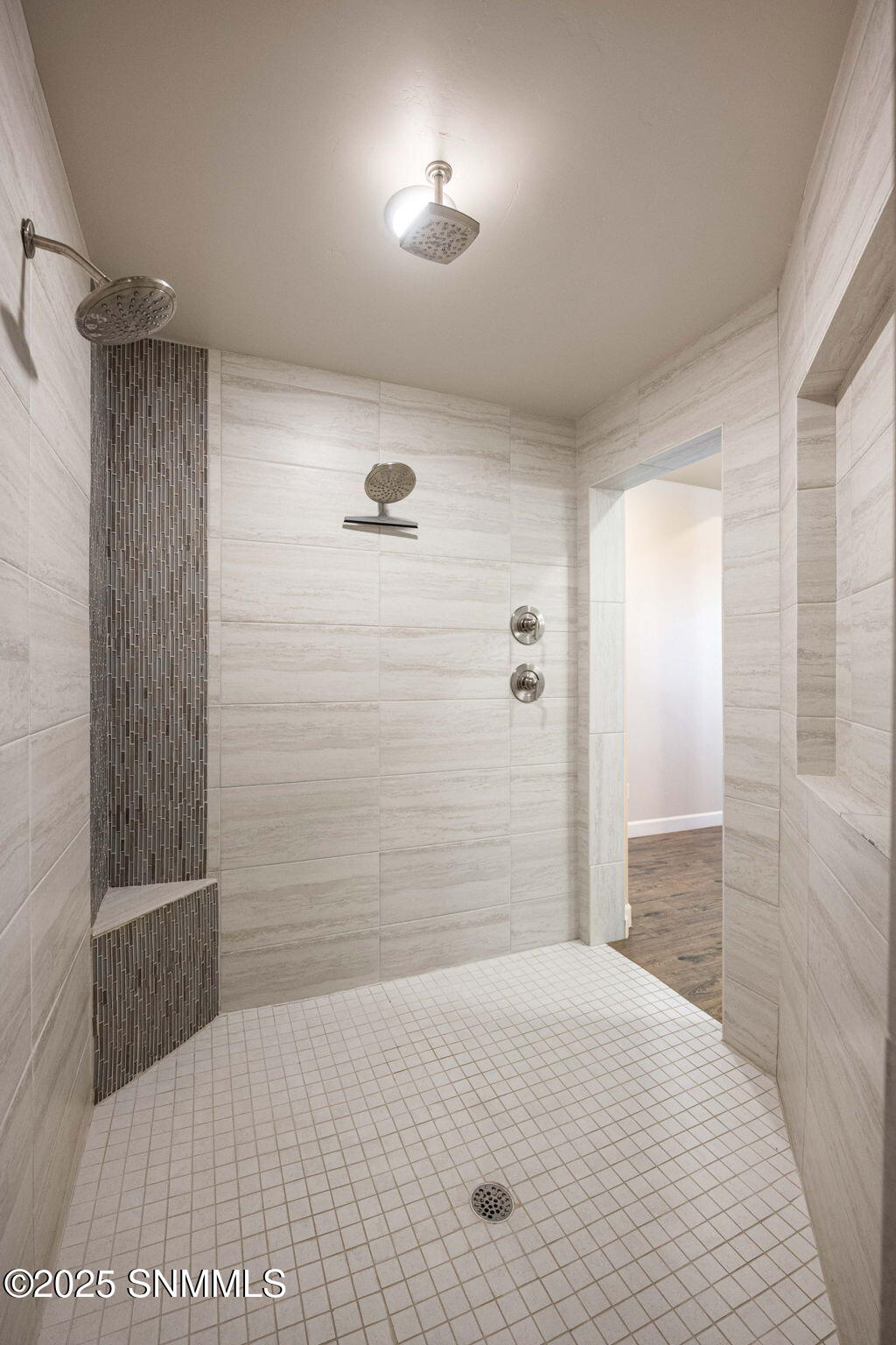 27-web-or-mls-Snappin Homes (Talon3761)-