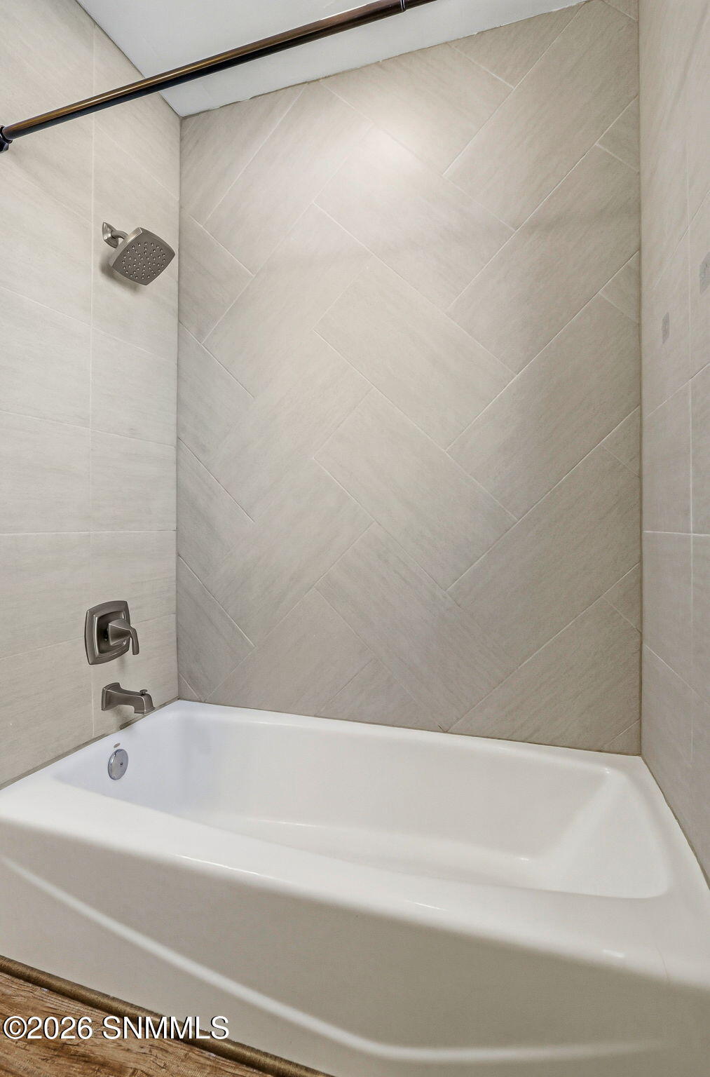 6-web-or-mls-IMG_1406