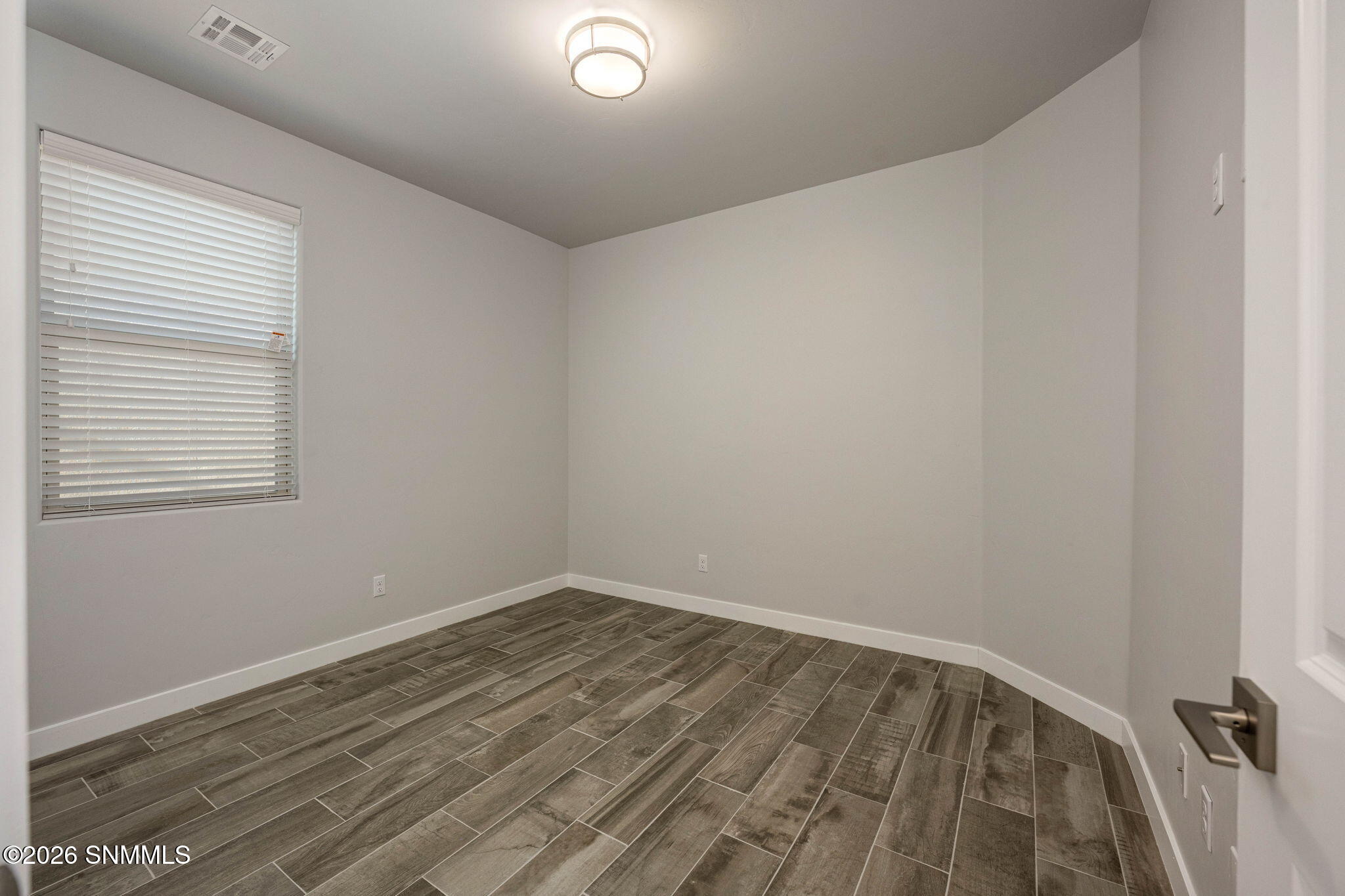 27-web-or-mls-Snappin Homes (Rosemary625