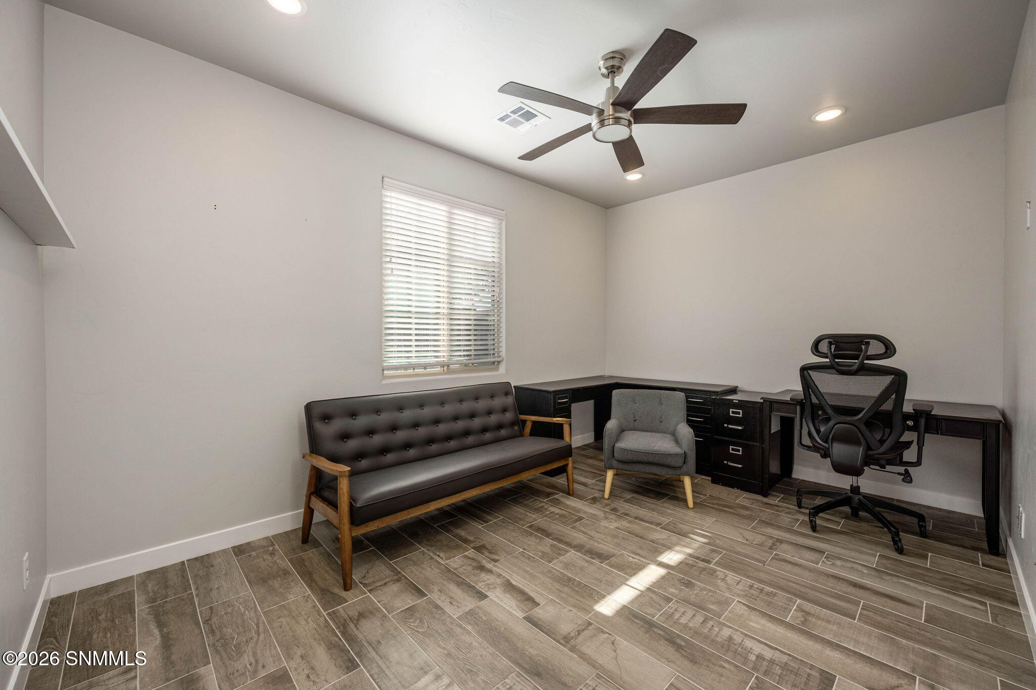 32-web-or-mls-Snappin Homes (Rosemary625