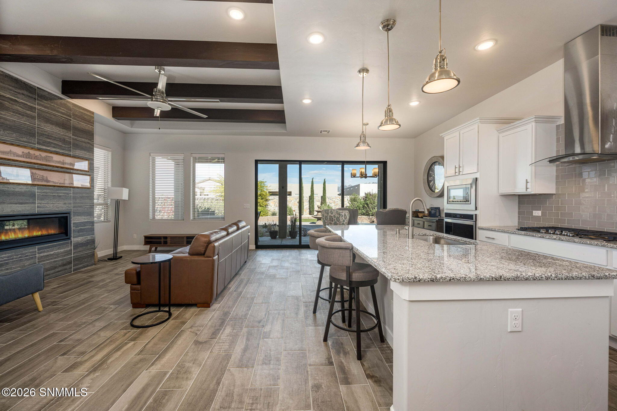 7-web-or-mls-Snappin Homes (Rosemary6250