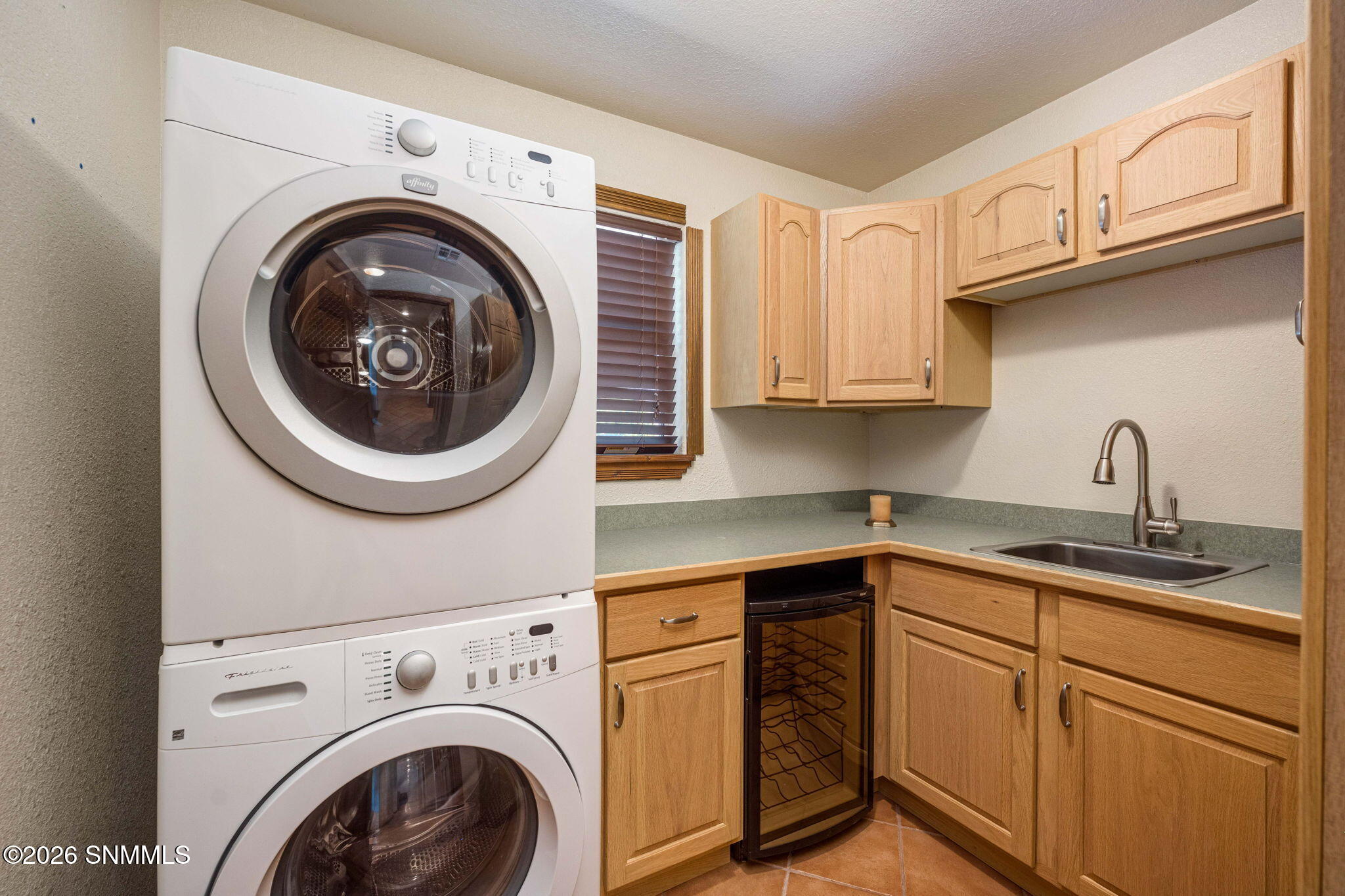 24-web-or-mls-Snappin Homes (Sandollar44