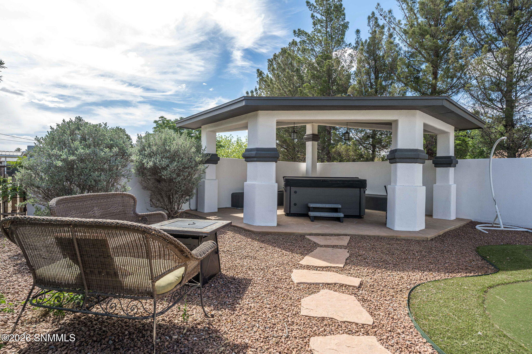 50-web-or-mls-Snappin Homes (Sandollar44