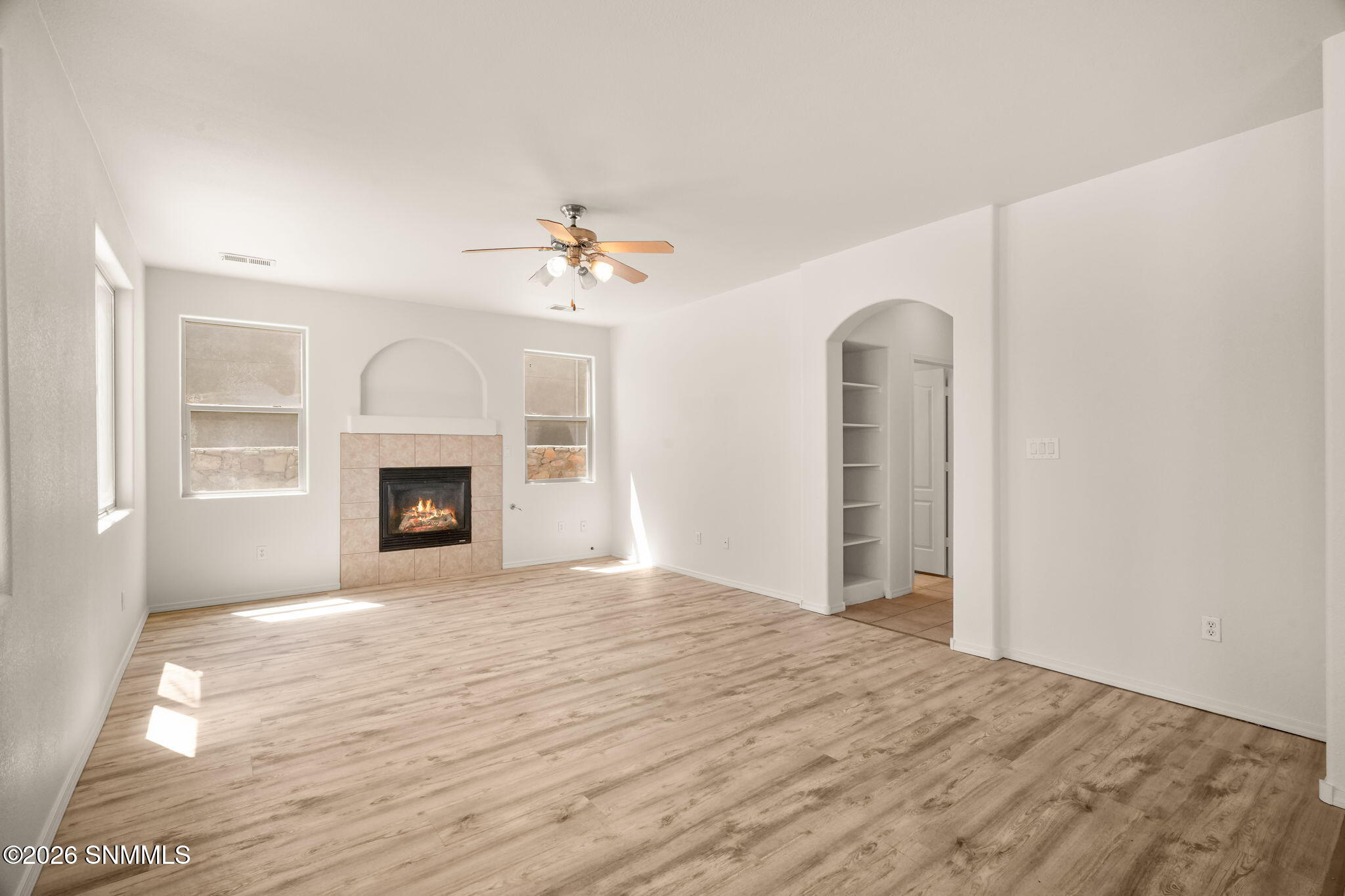 2472 Tuscan Hills-16