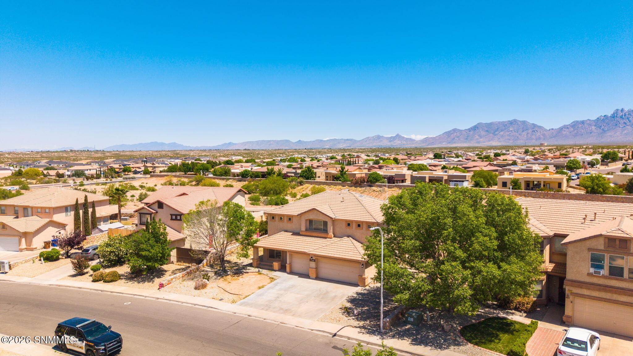 2472 Tuscan Hills-45