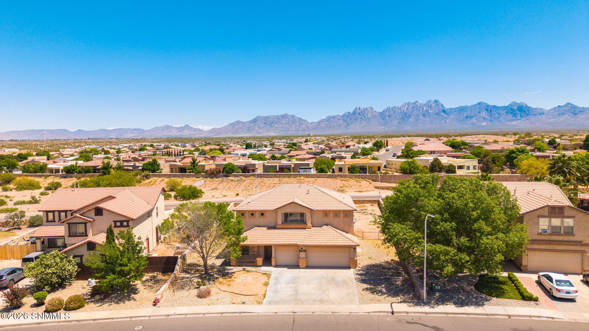 2472 Tuscan Hills-46