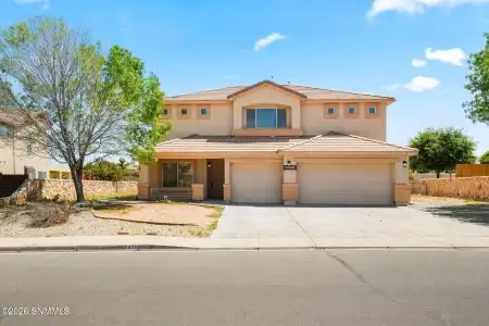 2472 Tuscan Hills Lane, Las Cruces, New Mexico 88011, 4 Bedrooms Bedrooms, ,2.5 BathroomsBathrooms,Residential,For Sale,Tuscan Hills,2601310