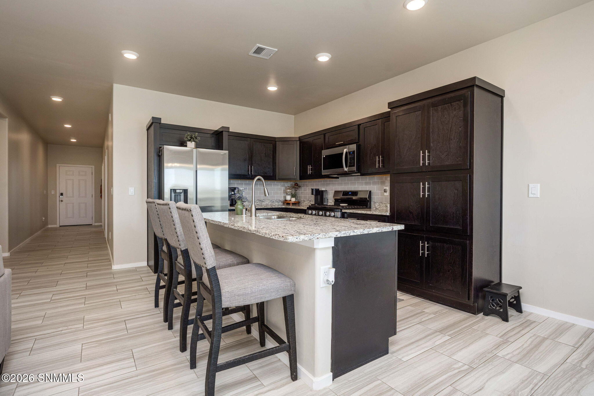 10-web-or-mls-Snappin Homes (Caspian3866