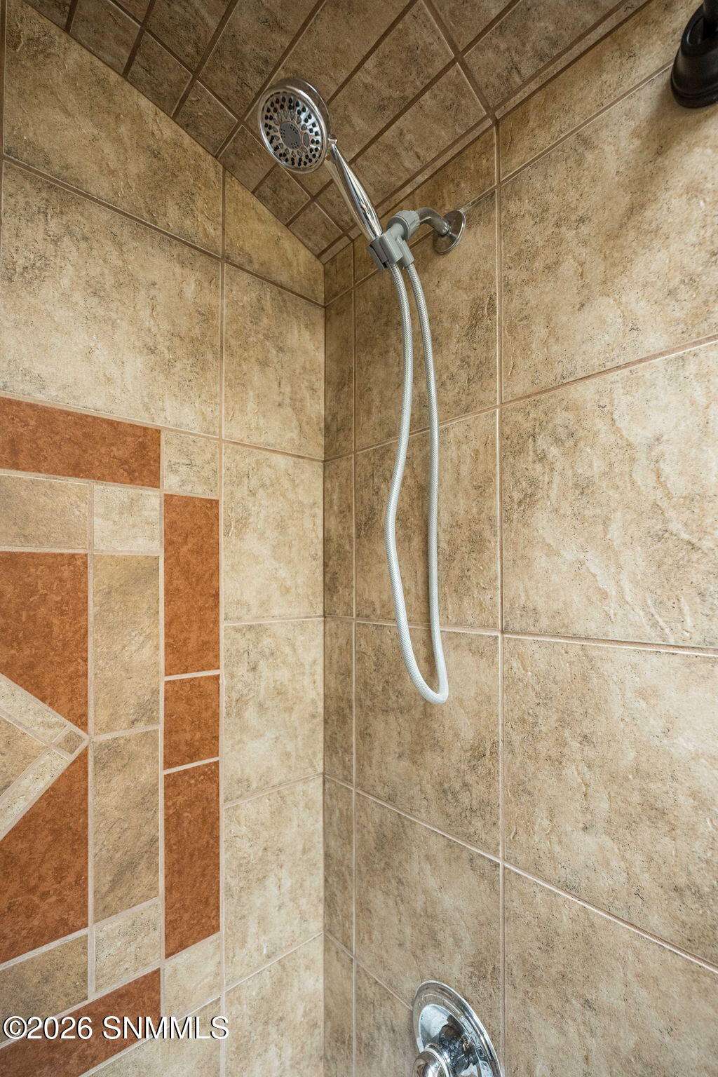 31-web-or-mls-Snappin Homes (Cedardale53