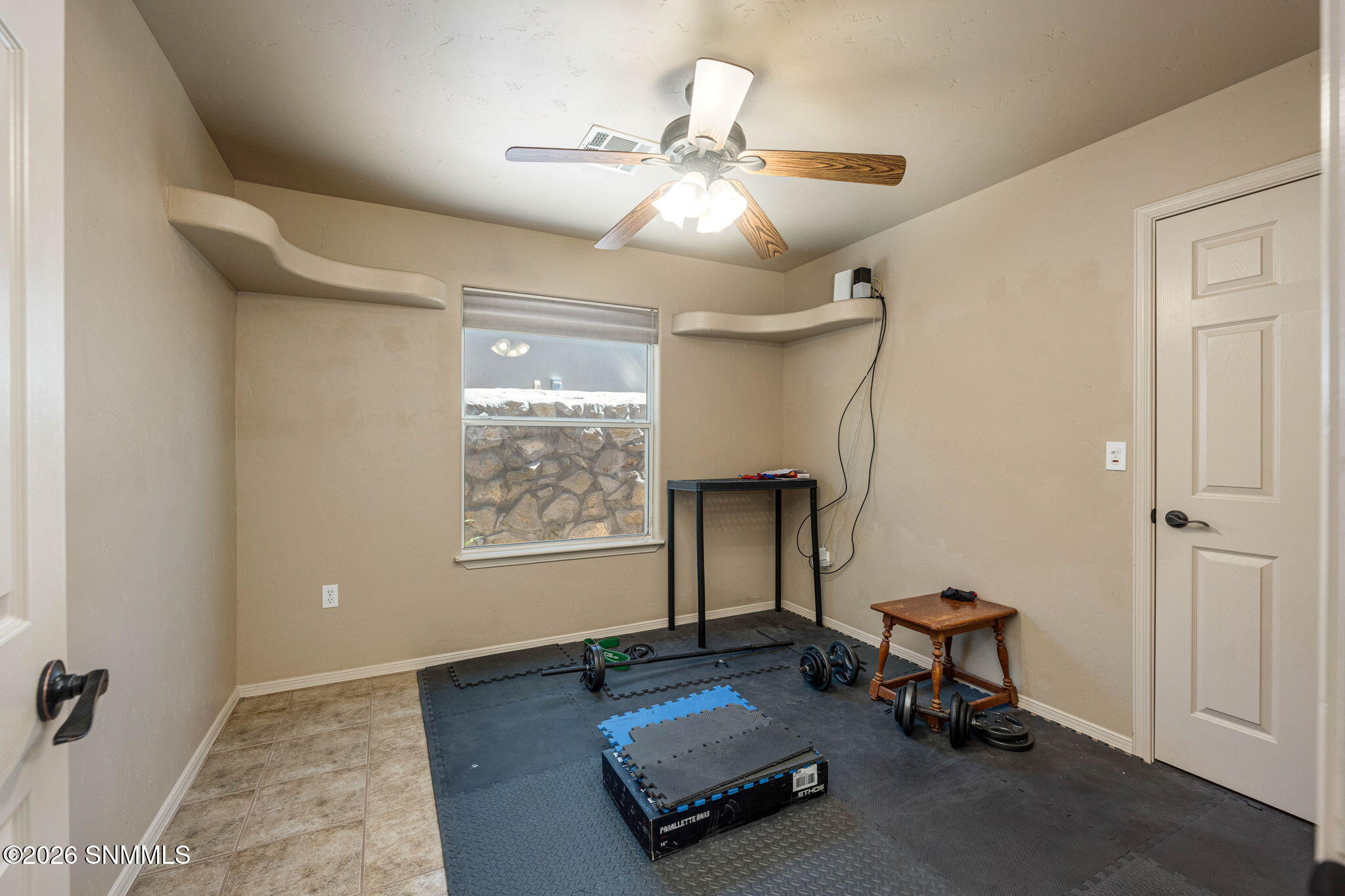 32-web-or-mls-Snappin Homes (Cedardale53