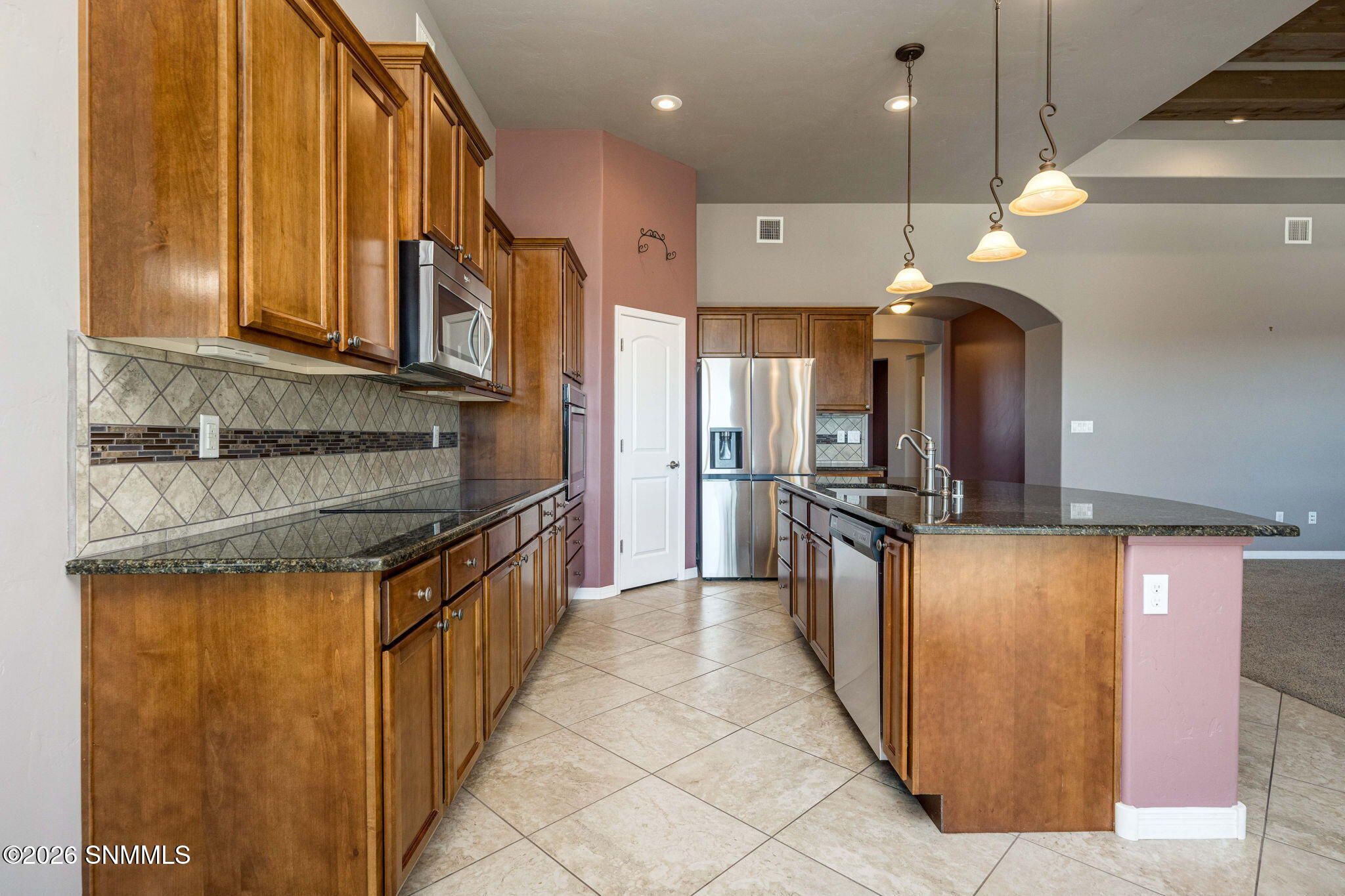 16-web-or-mls-Snappin Homes (SanClemente