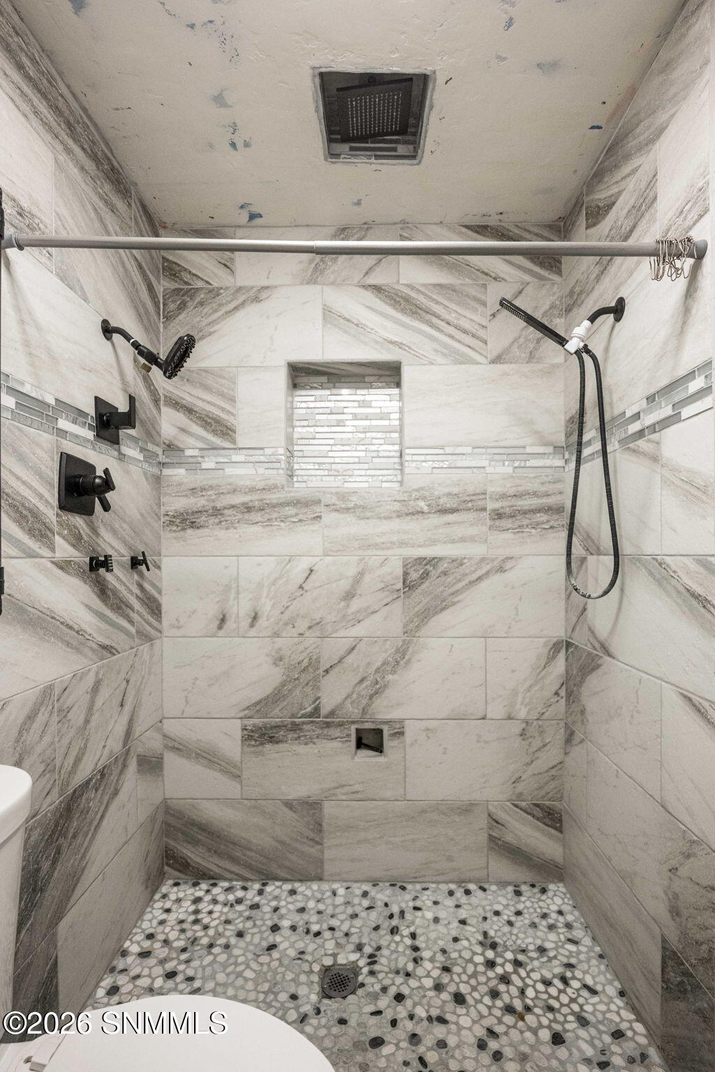 12-web-or-mls-Snappin Homes (Poplar1130)