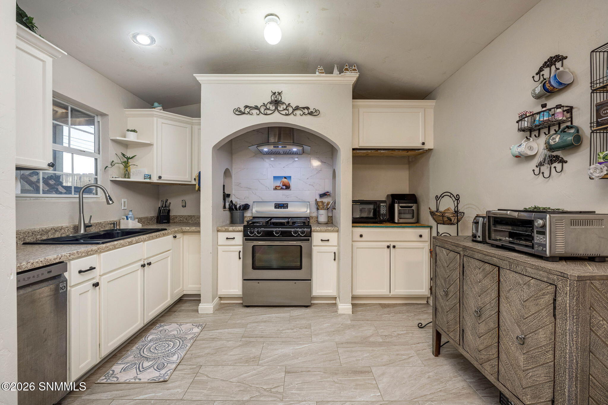 9-web-or-mls-Snappin Homes (Poplar1130)-